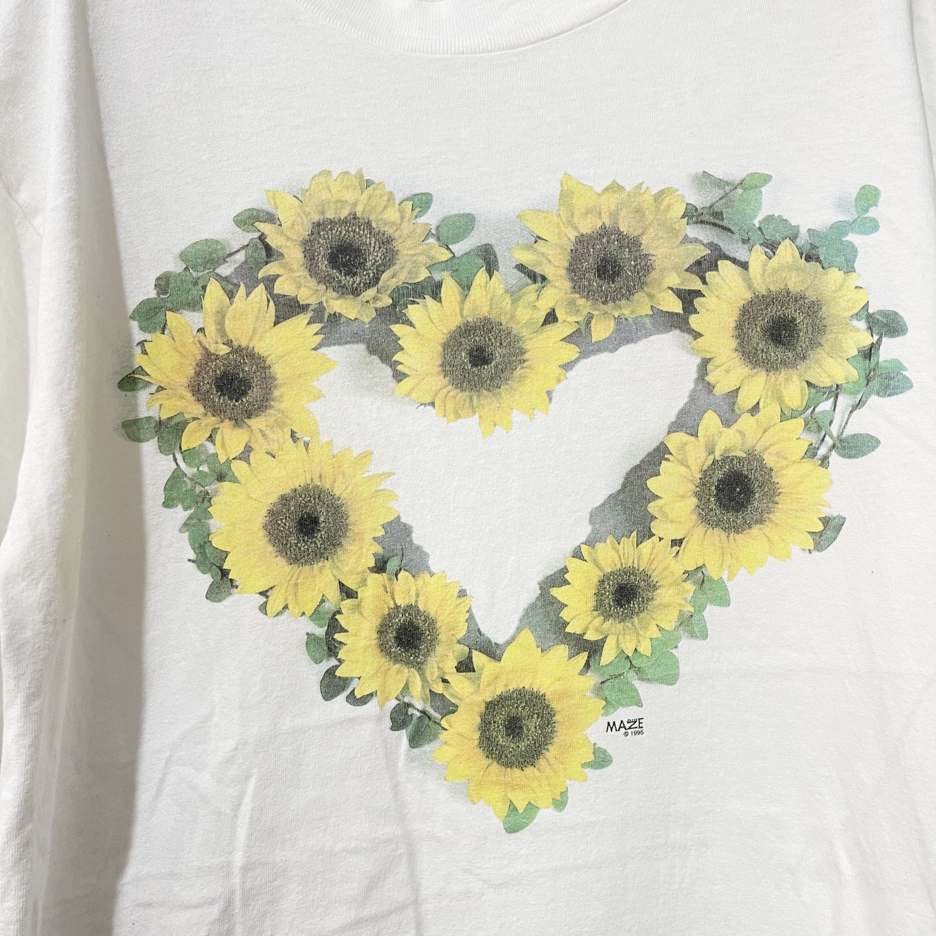 Vintage Vintage 90s Sunflower Heart Maze T-Shirt Size US L / EU 52-54 / 3 - 2 Thumbnail