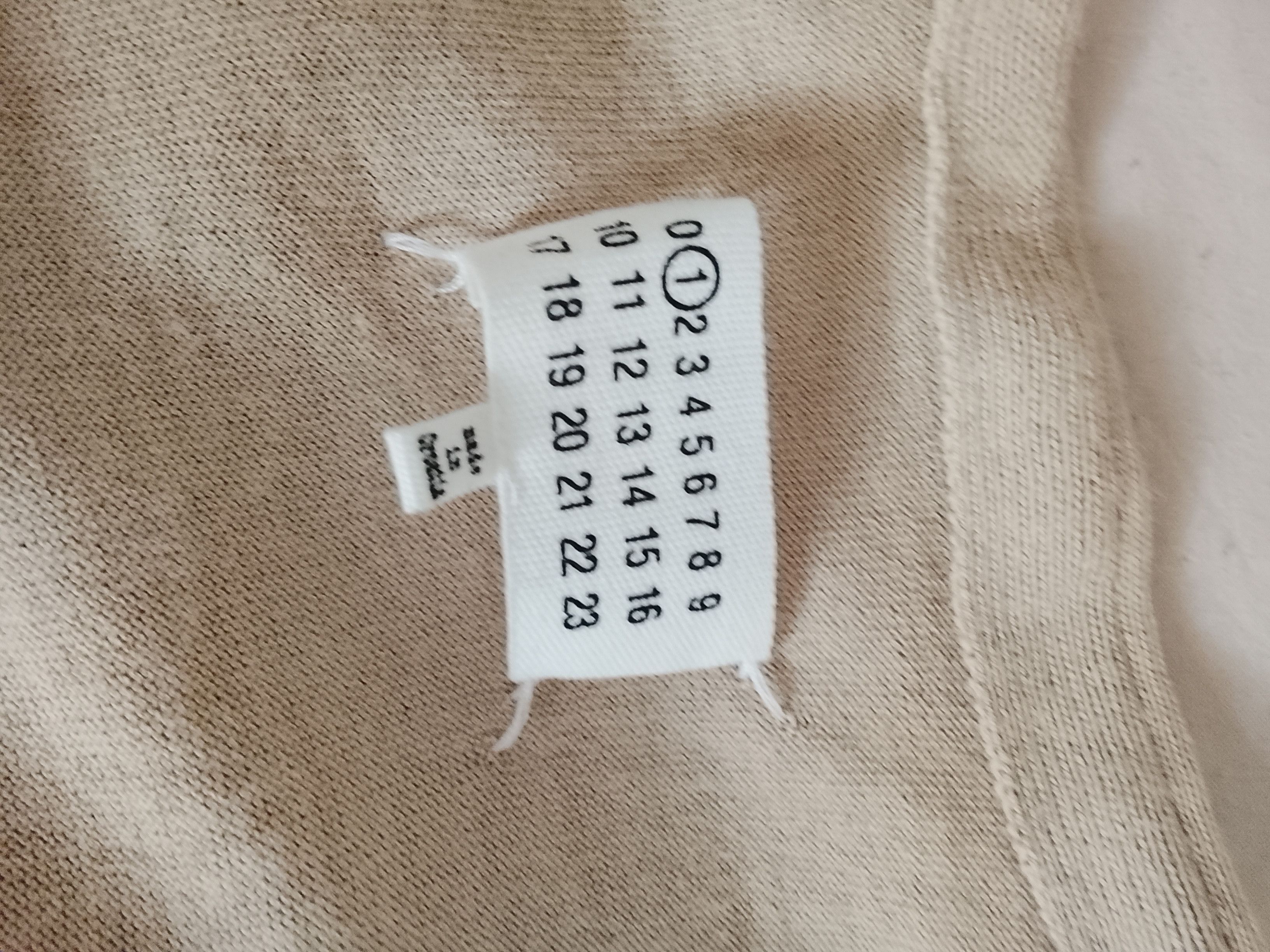 MM6 Authentic MM6 Maison Margiela deconstructed top Size US L / EU 52-54 / 3 - 7 Thumbnail