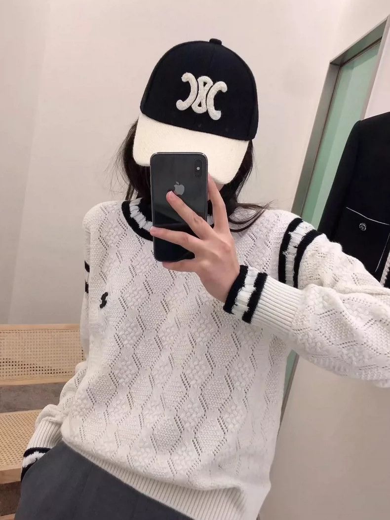 Chanel Chanel 22C popular double C cashmere sweater Size XS / US 0-2 / IT 36-38 - 5 Thumbnail