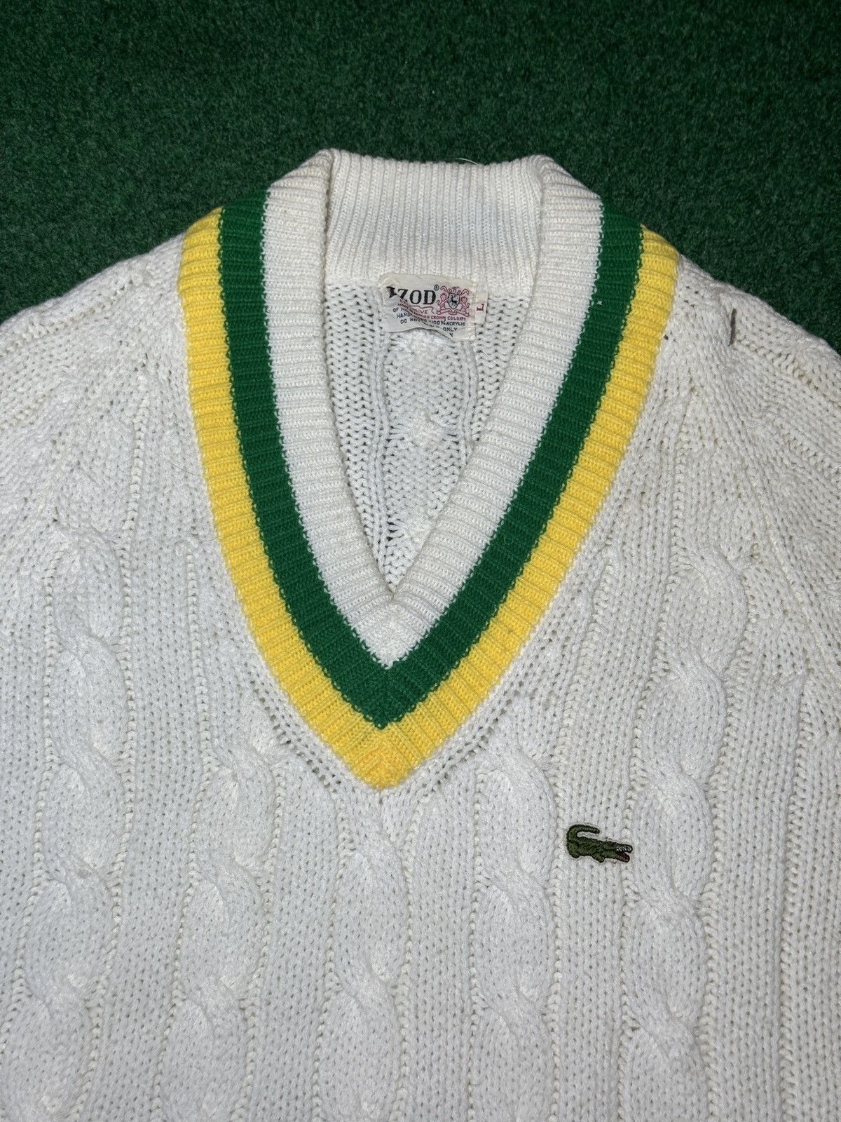 Lacoste Izod Lacoste Tennis Preppy Vintage 60s 70s V-Neck L Sweater Size US L / EU 52-54 / 3 - 2 Thumbnail
