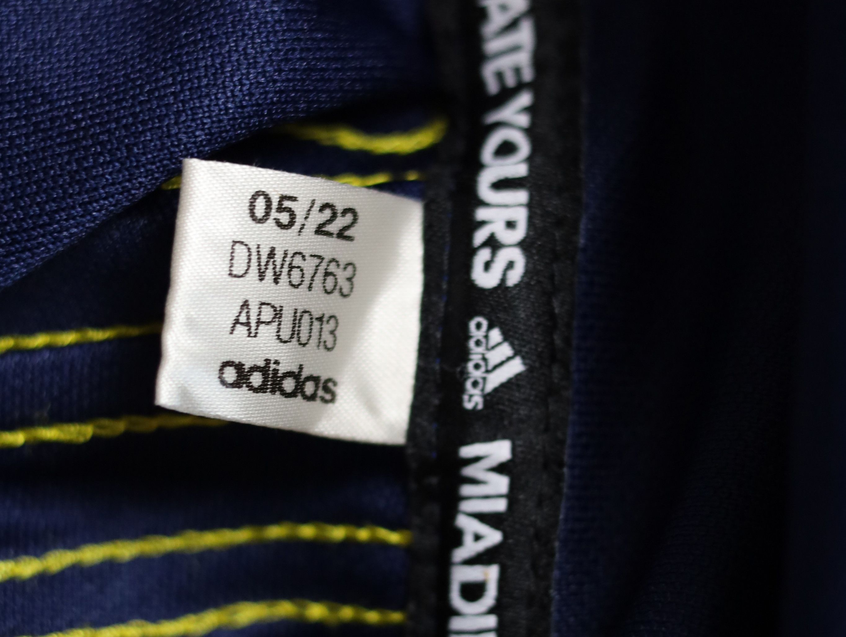Adidas Sweden National Team Training Football Jacket Adidas Size S Size US S / EU 44-46 / 1 - 8 Thumbnail
