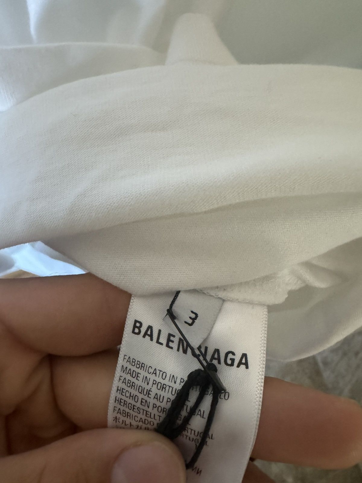 Balenciaga Balenciaga WFP longsleeve White Size US XL / EU 56 / 4 - 5 Thumbnail