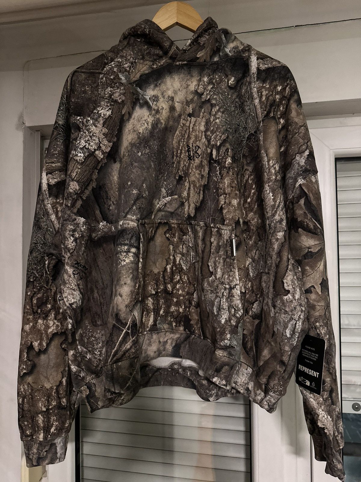 Represent Clo. Represent Realtree Hoodie Size US L / EU 52-54 / 3 - 1 Thumbnail