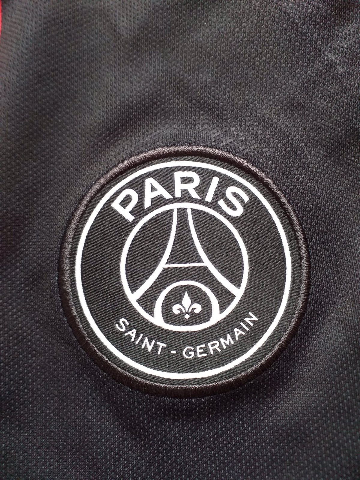 Jordan Brand PSG Football Jersey Jordan M Size US M / EU 48-50 / 2 - 10 Thumbnail
