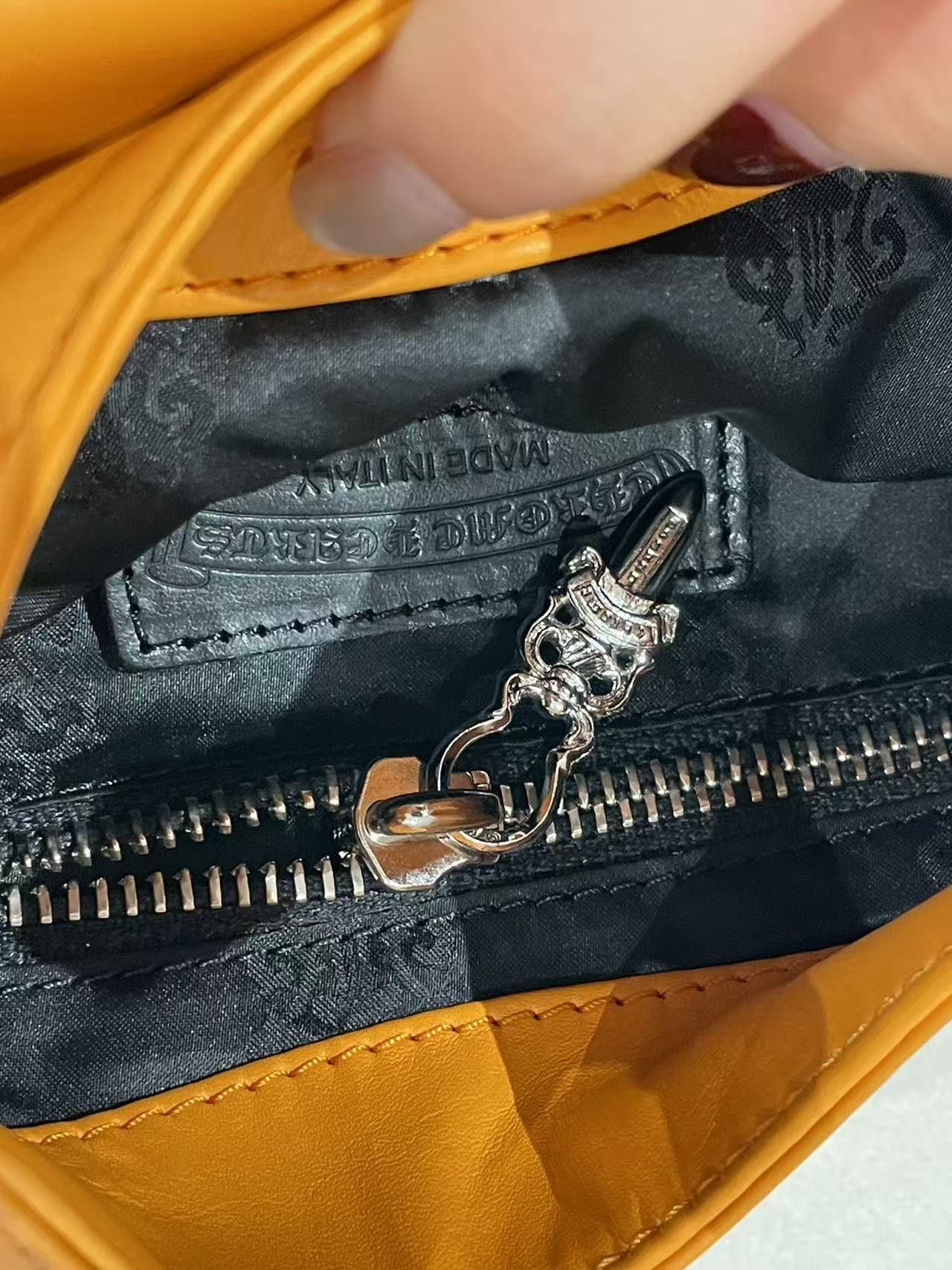 Chrome Hearts Chrome Hearts Viv Silver Dagger Orange Shoulder Bag Size ONE SIZE - 15 Thumbnail
