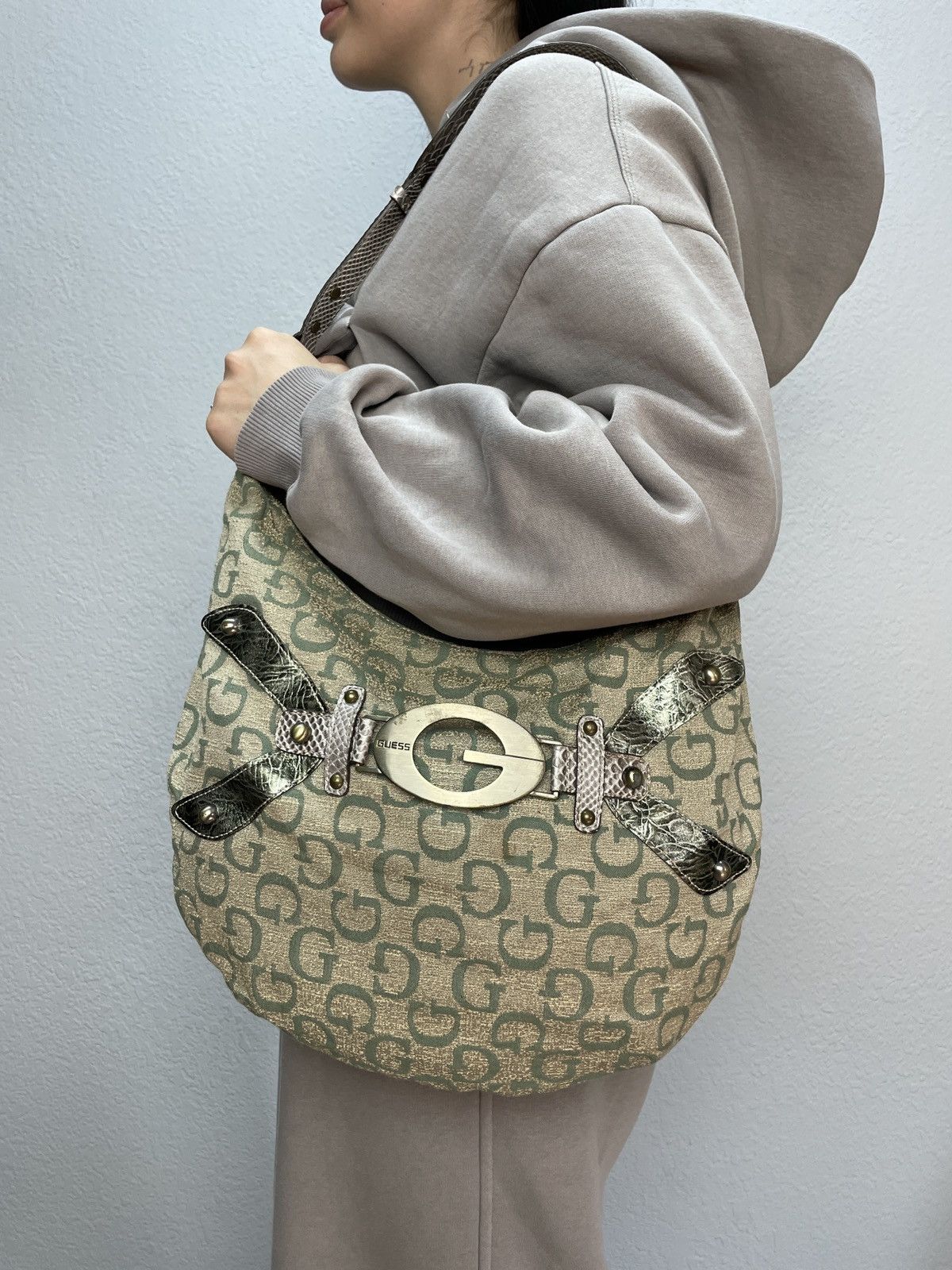 Guess × Vintage Rare🔥🔥 Y2K Vintage GUESS Baguette Shoulder Bag Denim Size ONE SIZE - 2 Thumbnail