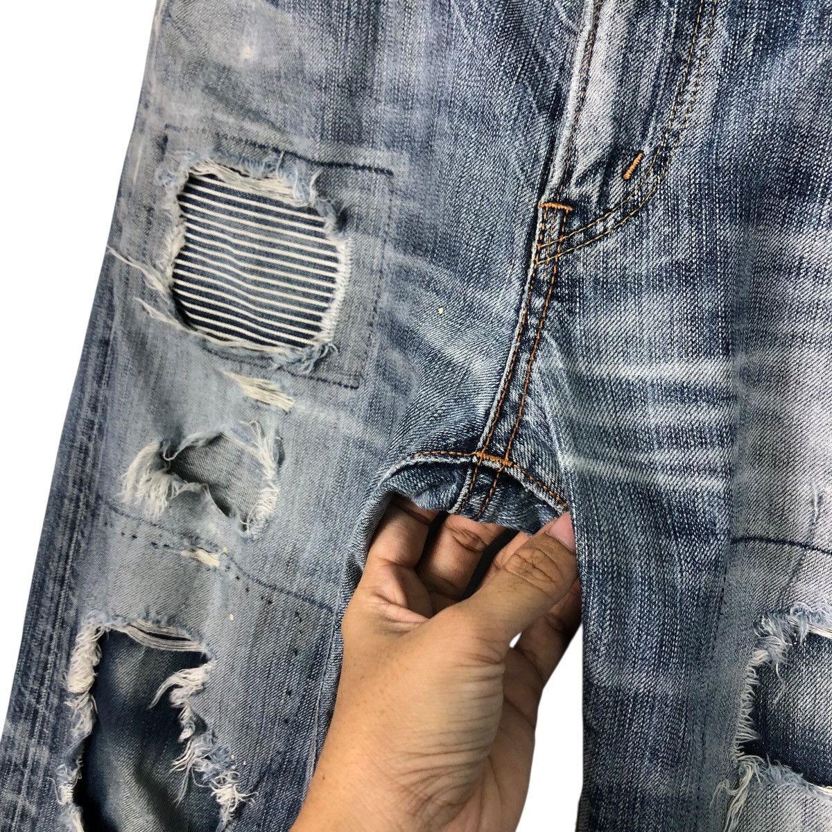 Japanese Brand 📌Rebel Vintage Denim Jeans Distressed Style Edwin Japan Size US 32 / EU 48 - 16 Thumbnail