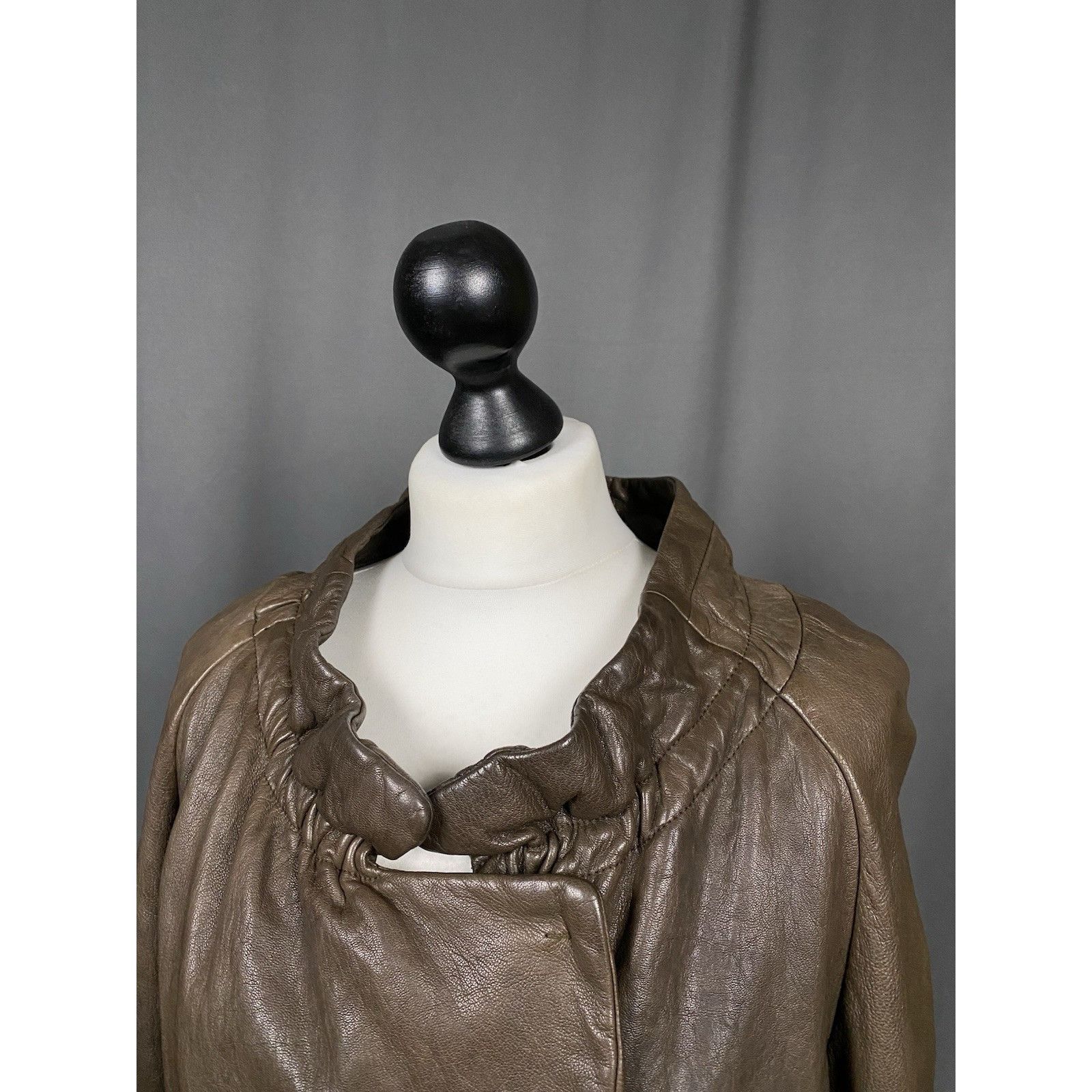 Marni MINT! Marni Women's Brown High Neck Leather Jacket Size 38 Size XS / US 0-2 / IT 36-38 - 5 Thumbnail