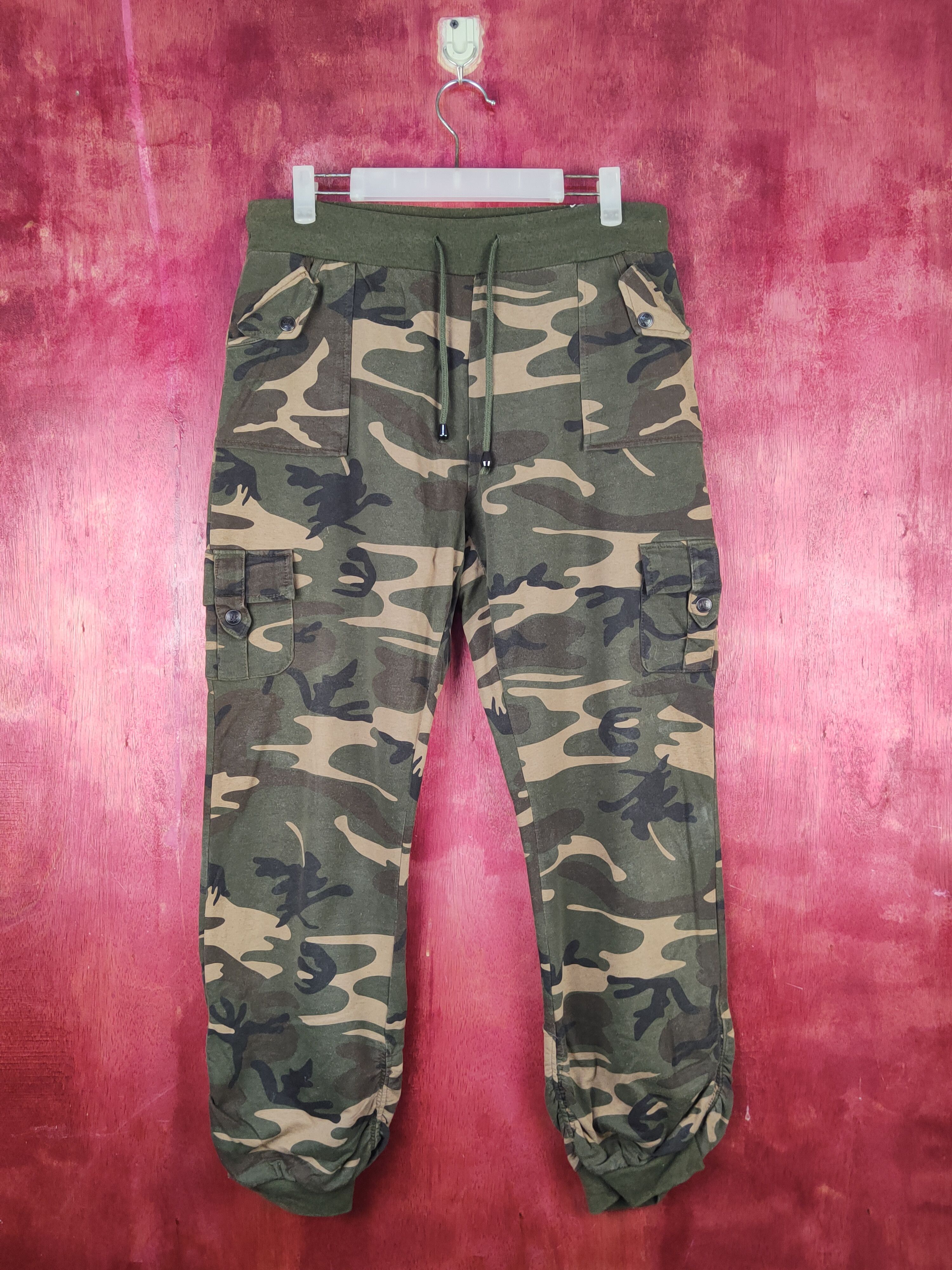 Japanese Brand Japanese Brand Camo Multipocket Jogger Pants #S1867 Size 32" / US 10 / IT 46 - 1 Thumbnail