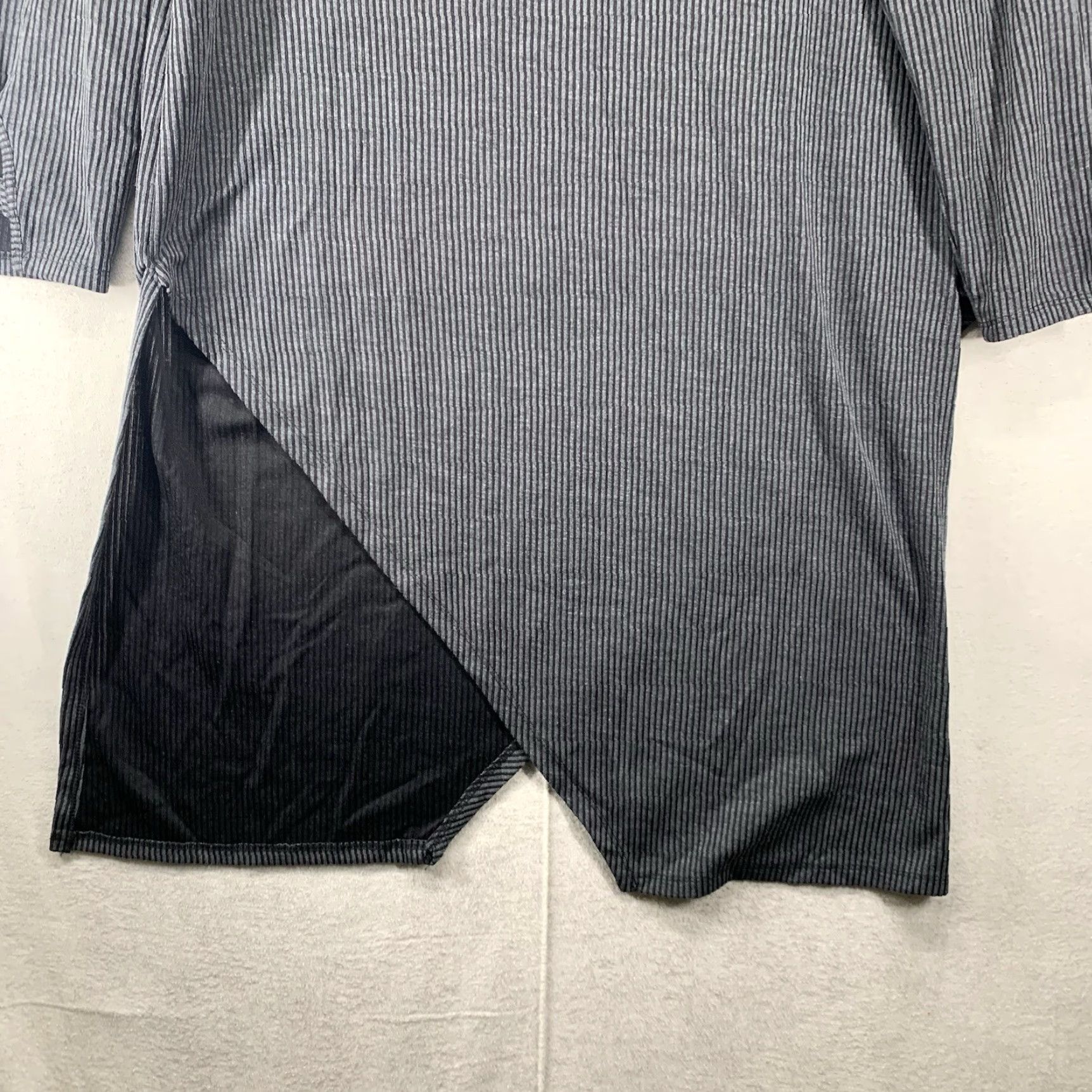 Vintage Mittoshop Ladies Shift Dress M Gray Striped Natural Neutral Lagenlook Rayon Size M / US 6-8 / IT 42-44 - 4 Thumbnail
