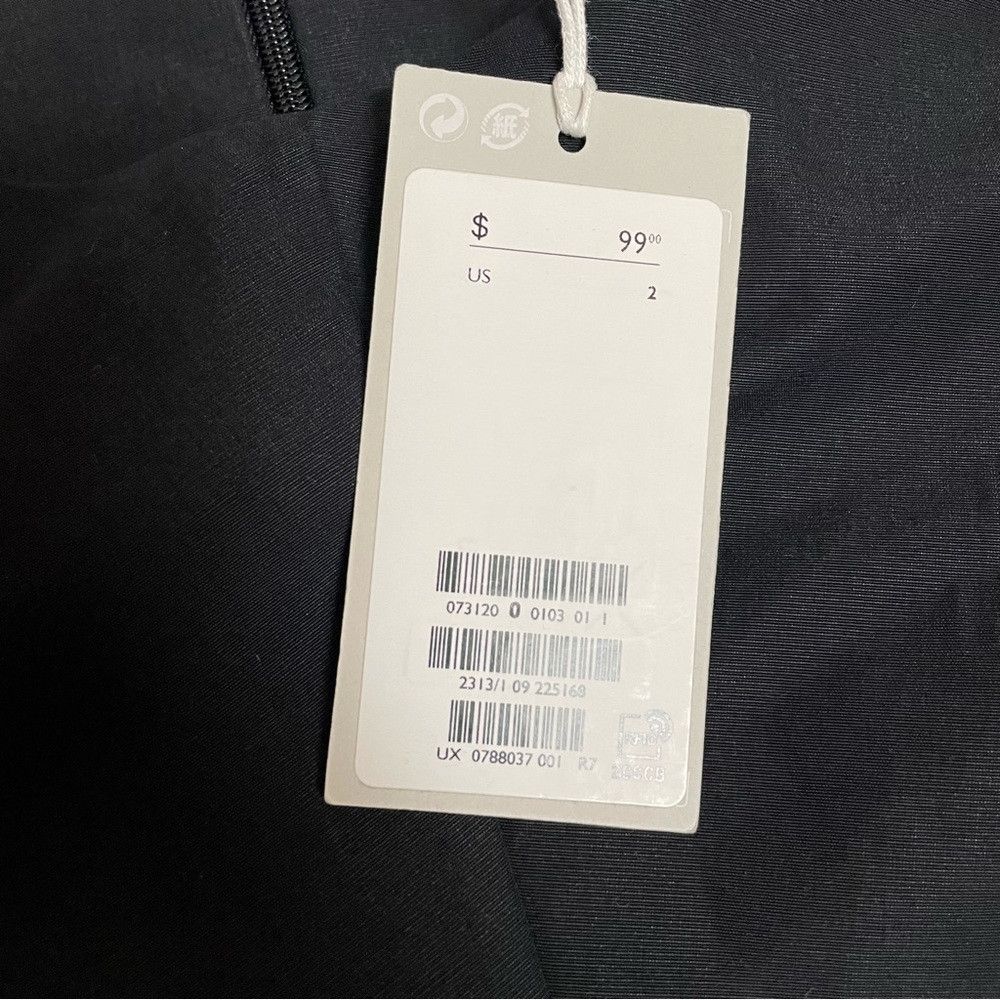 Cos NWT New $99 COS Navy Ring Detail Top Size 2 Size XS / US 0-2 / IT 36-38 - 7 Thumbnail