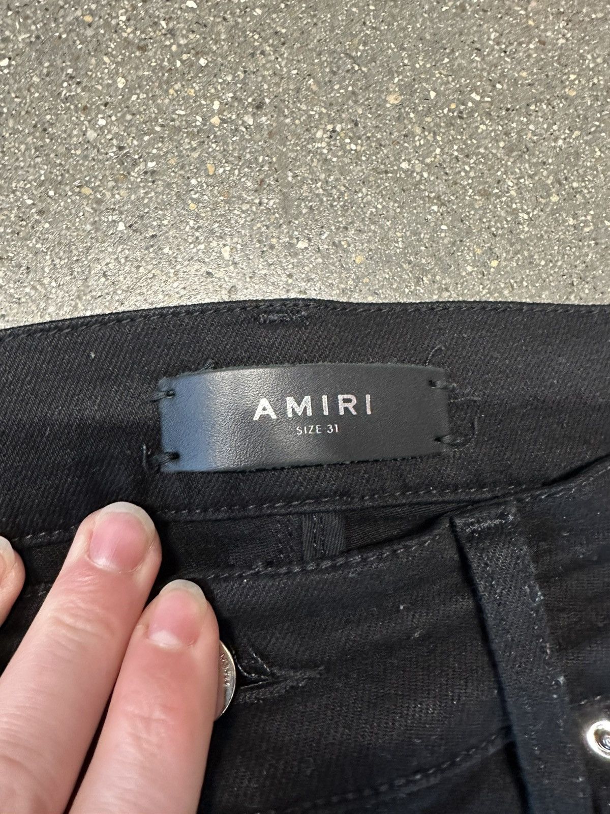 Amiri Amiri lightly distressed denim jeans black Size US 31 - 4 Thumbnail