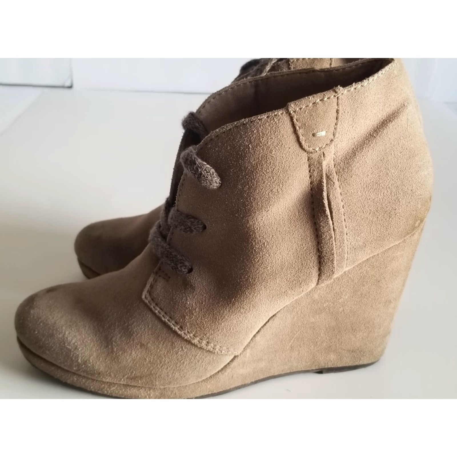 Dolce Vita Dolce Vita Womens Size 9 Tan Suede Lace Up Wedge Heel Ankle Booties Boots Shoes Shoe Block Heeled Ankle Bootie Shoe Size US 9 / IT 39 - 5 Thumbnail