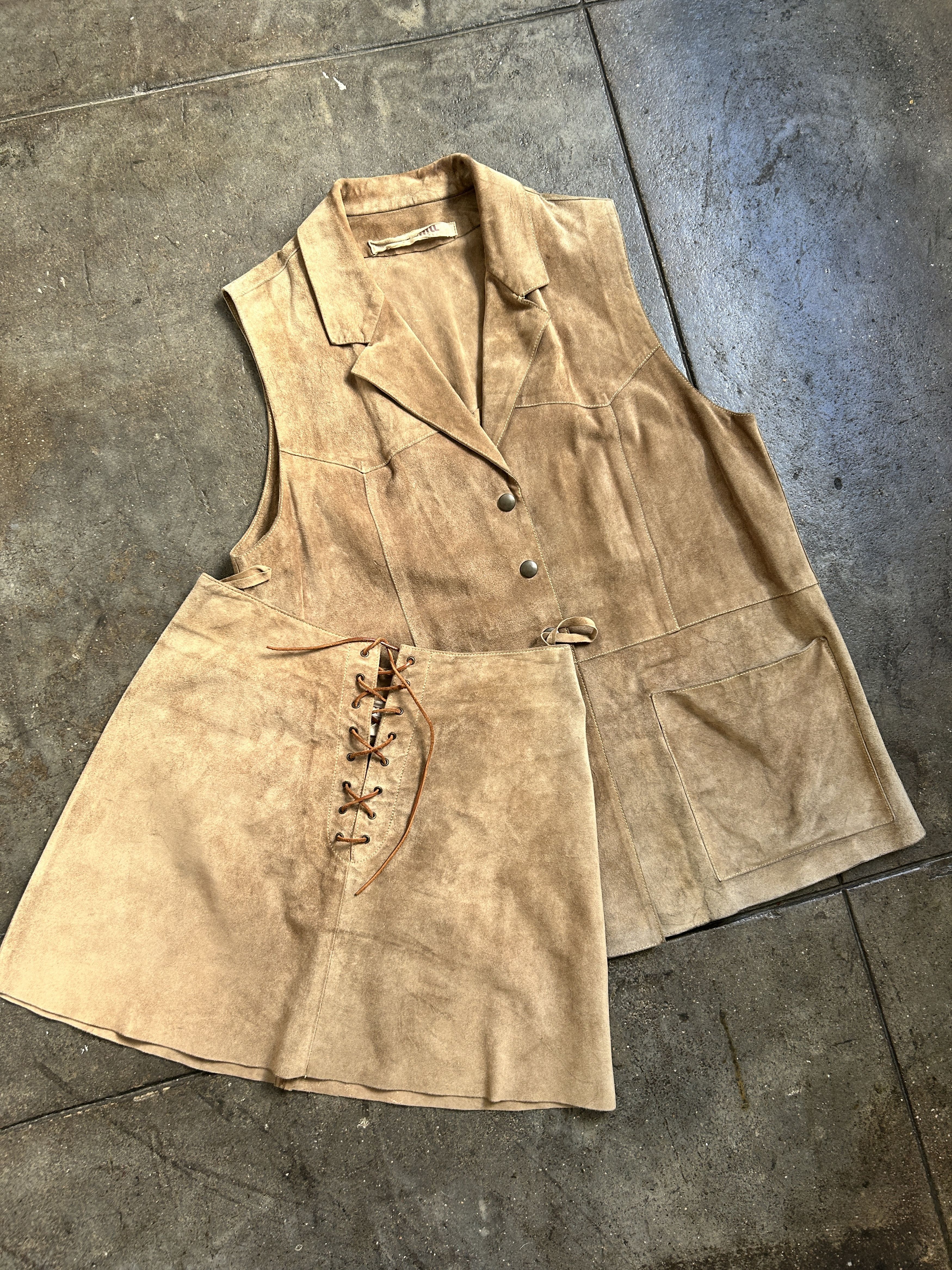 Miu Miu 1994 / 1995 Miu Min 100% Suede Leather Skirt w/ Suede String Size 34" / US 12 / IT 48 - 9 Thumbnail