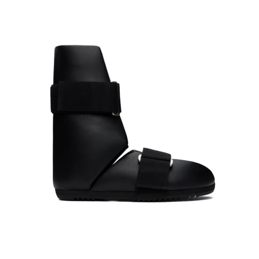 o1s1v1n0724 Sandals in Black