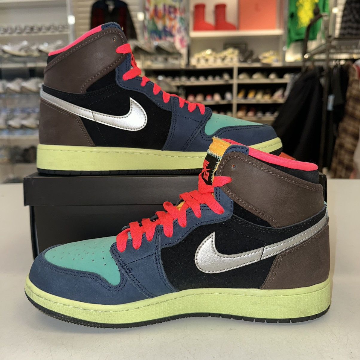 Jordan Brand × Nike Size 7Y (8.5W) - Nike Air Jordan 1 High Bio Hack 575441-201 Size US 8.5 / IT 38.5 - 2 Thumbnail