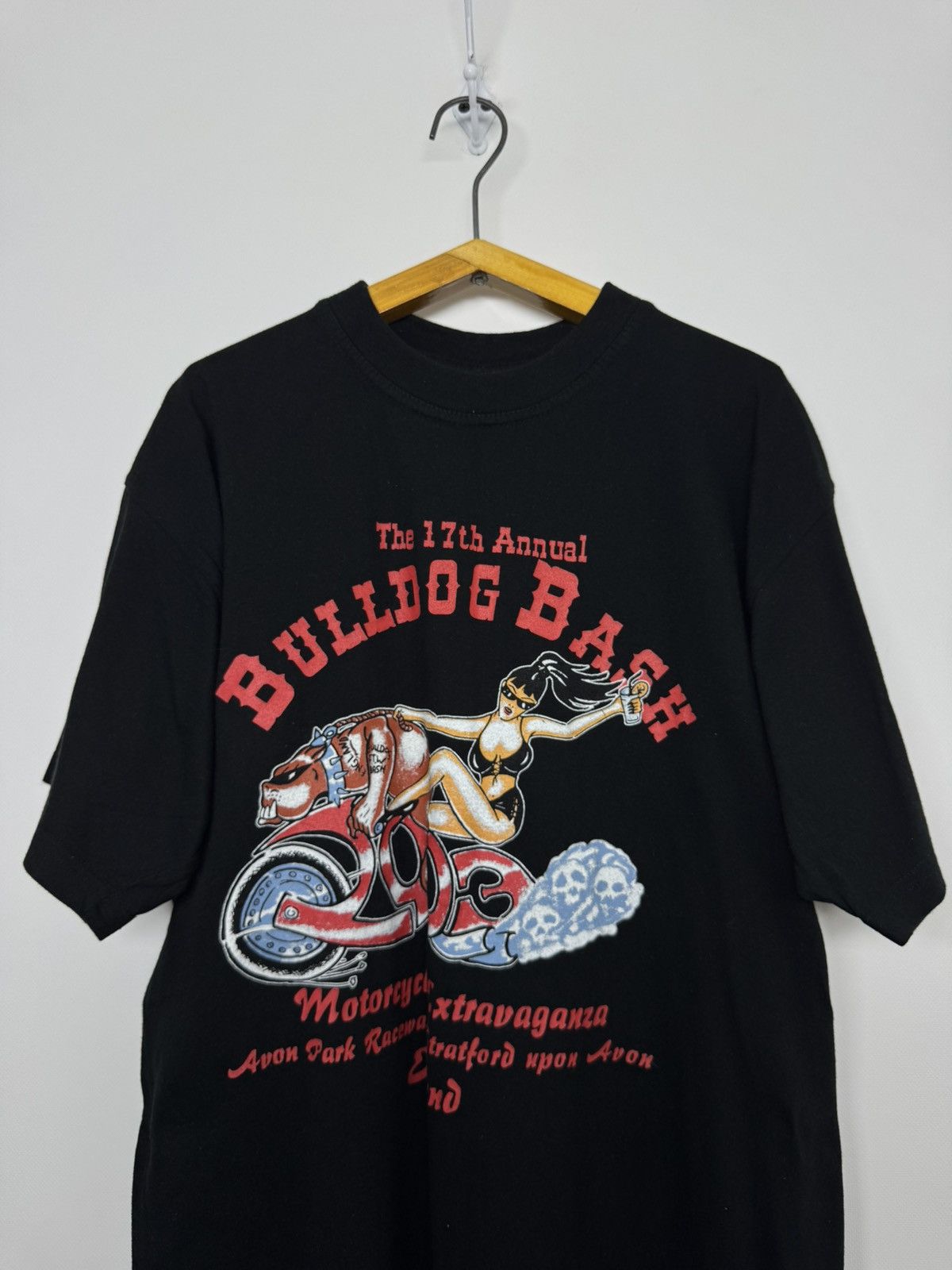 Vintage Vintage Y2k Bulldog bash 2001 T-shirts Size US XL / EU 56 / 4 - 5 Thumbnail