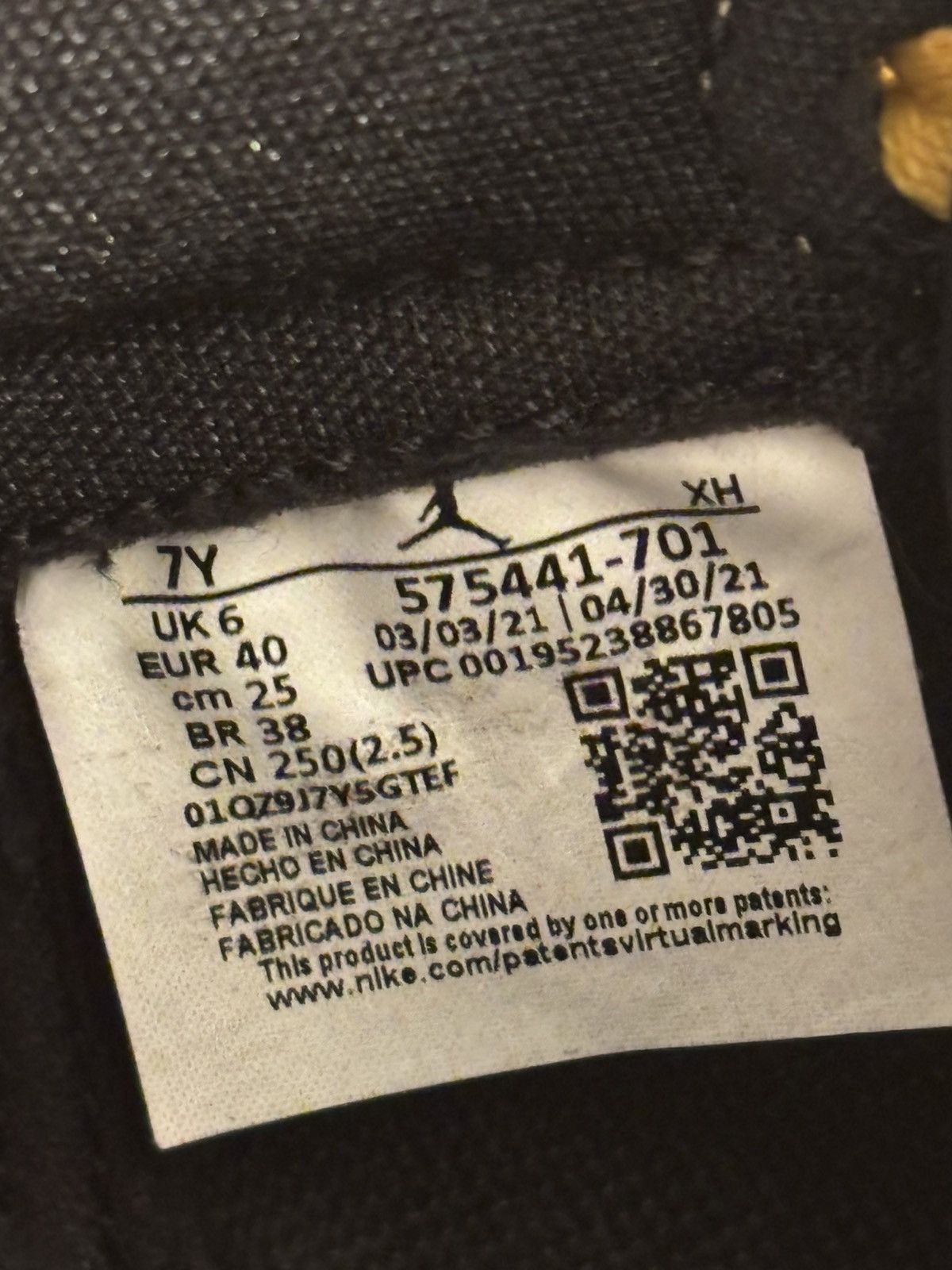 Jordan Brand AIR JORDAN 1 RETRO POLLSN HIGH OG GS Size US 7 / EU 40 - 7 Thumbnail