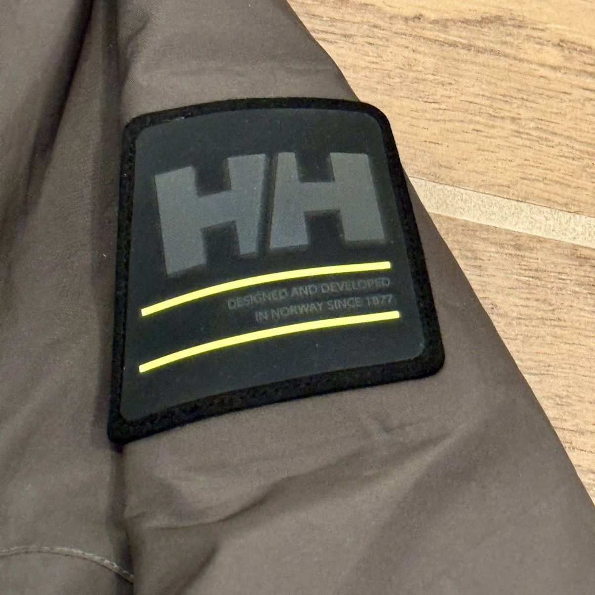 Helly Hansen × Vintage Helly Hansen Plaid Lined Green Primaloft Puffer Jacket Size US L / EU 52-54 / 3 - 6 Thumbnail