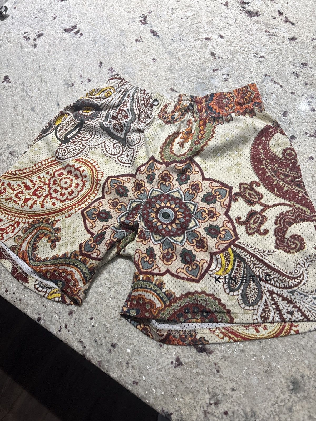 Other Kinetic Kings Pattern Shorts - Size S Size US 26 / EU 42 - 2 Thumbnail