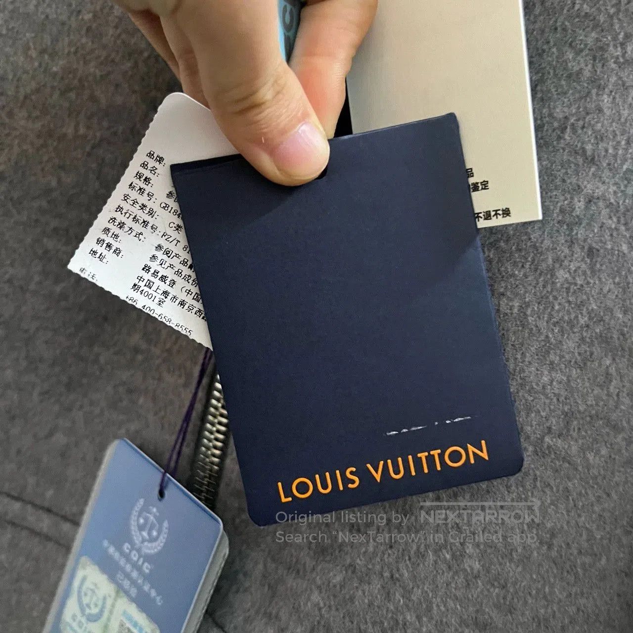Louis Vuitton louis vuitton logo half. Size US XS / EU 42 / 0 - 6 Thumbnail