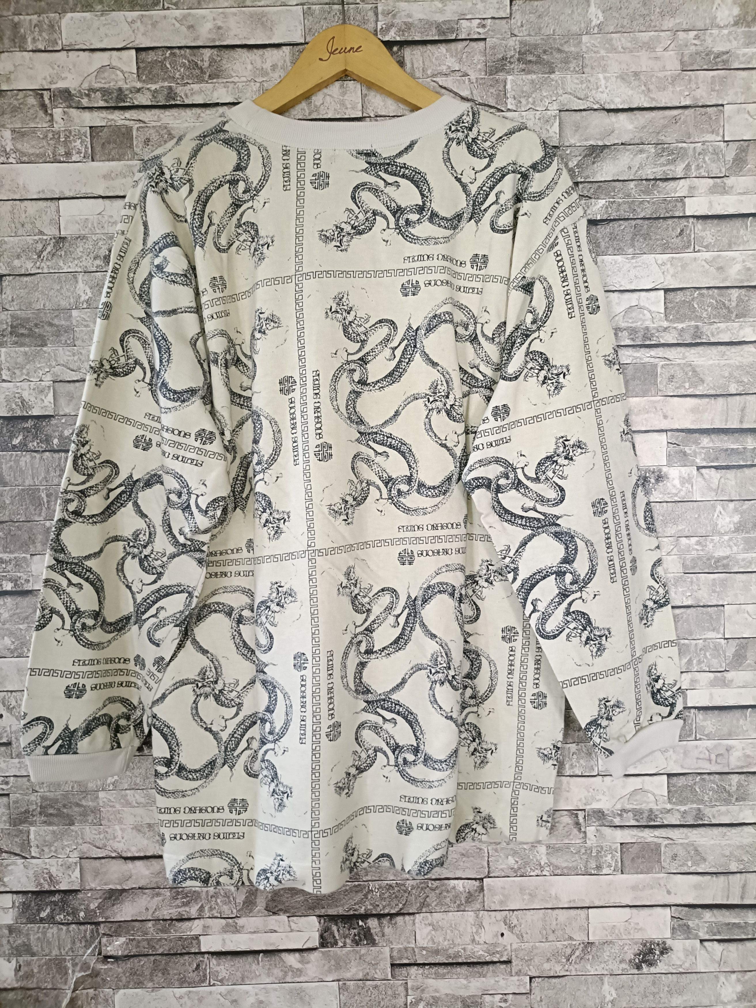 Kansai Yamamoto Kansai yamamoto flying dragon all over print crewneck Size US XL / EU 56 / 4 - 4 Thumbnail