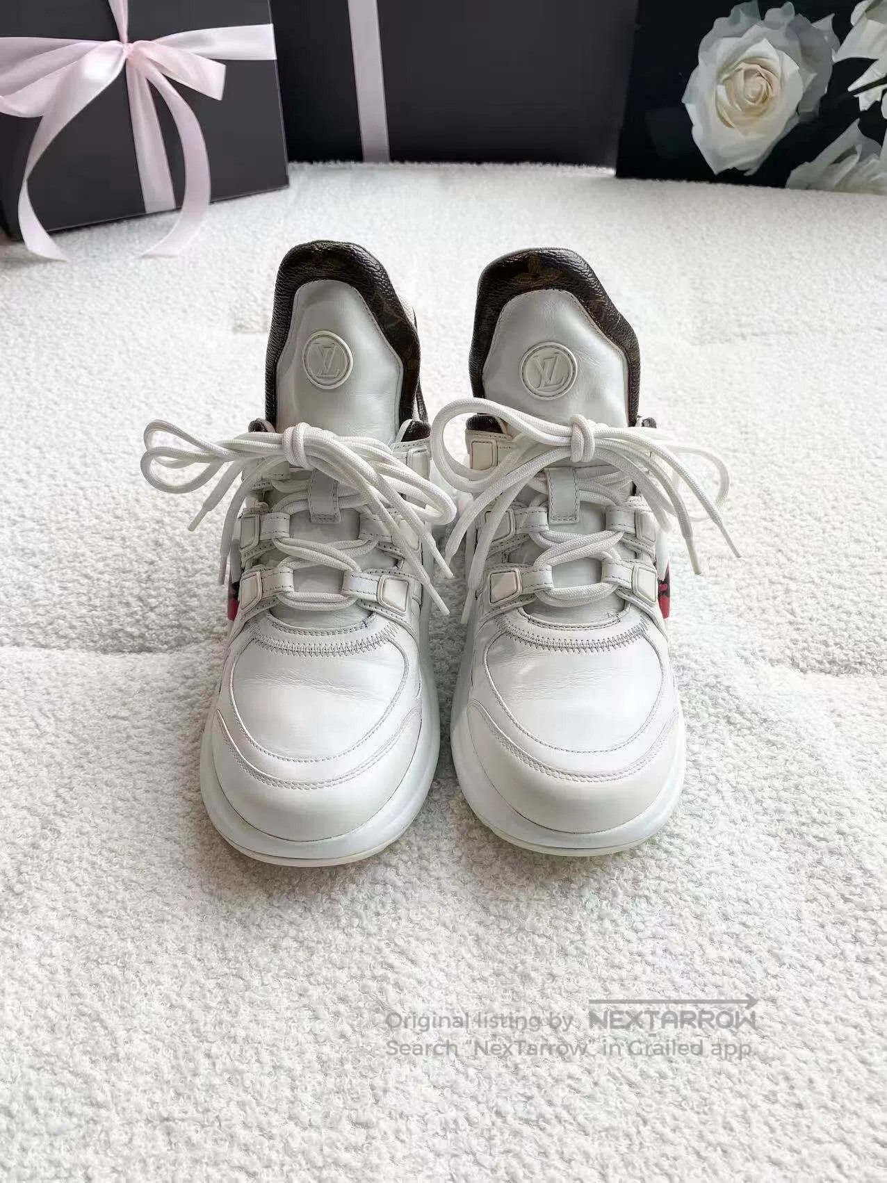 Louis Vuitton Louis Vuitton Love Mood People's Day Limited Arch Bridge D Size US 5.5 / IT 35.5 - 2 Thumbnail