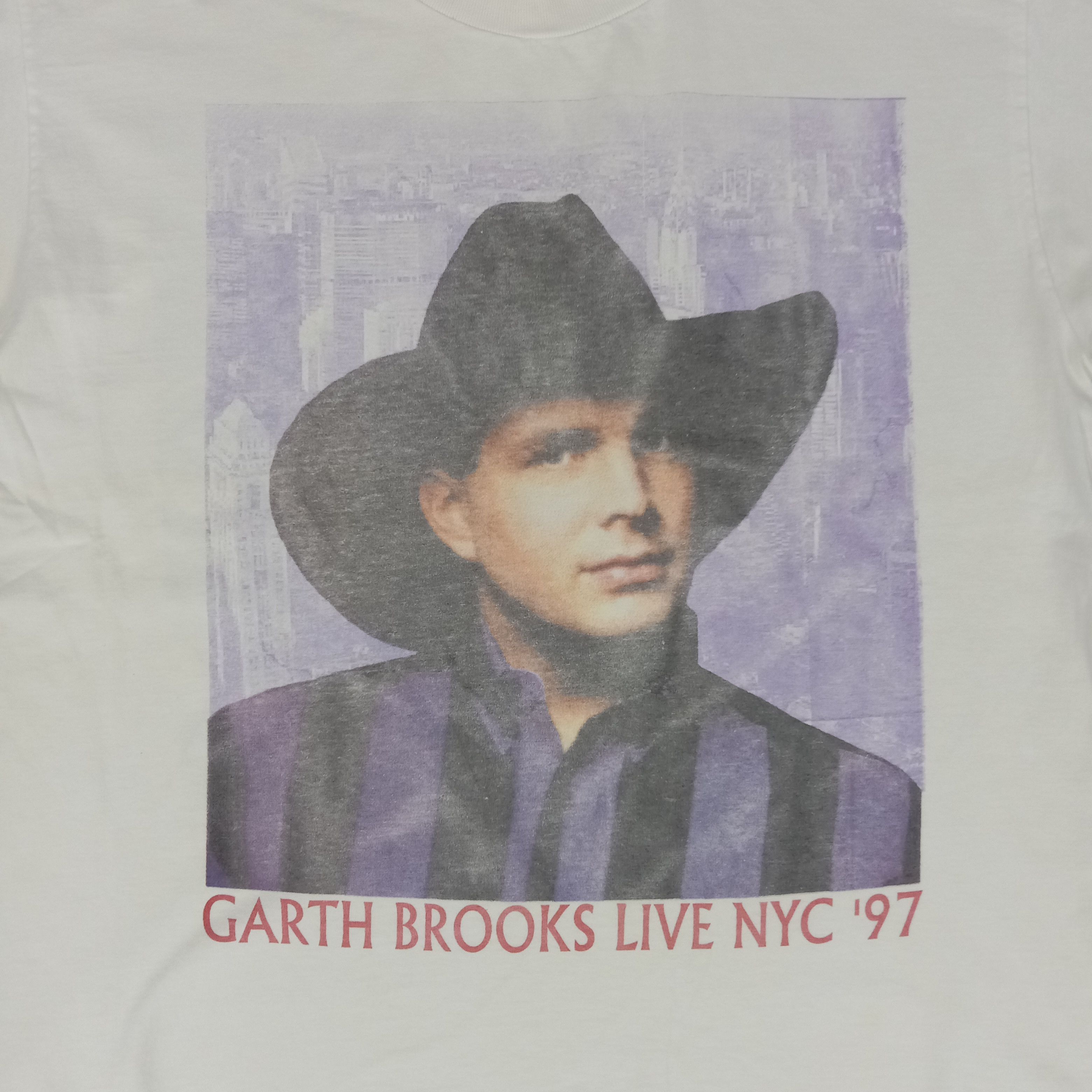 Band Tees × Vintage Vintage 90's Garth Brook Live Nyc '97 Solo Singer Tshirt Size US XL / EU 56 / 4 - 2 Thumbnail
