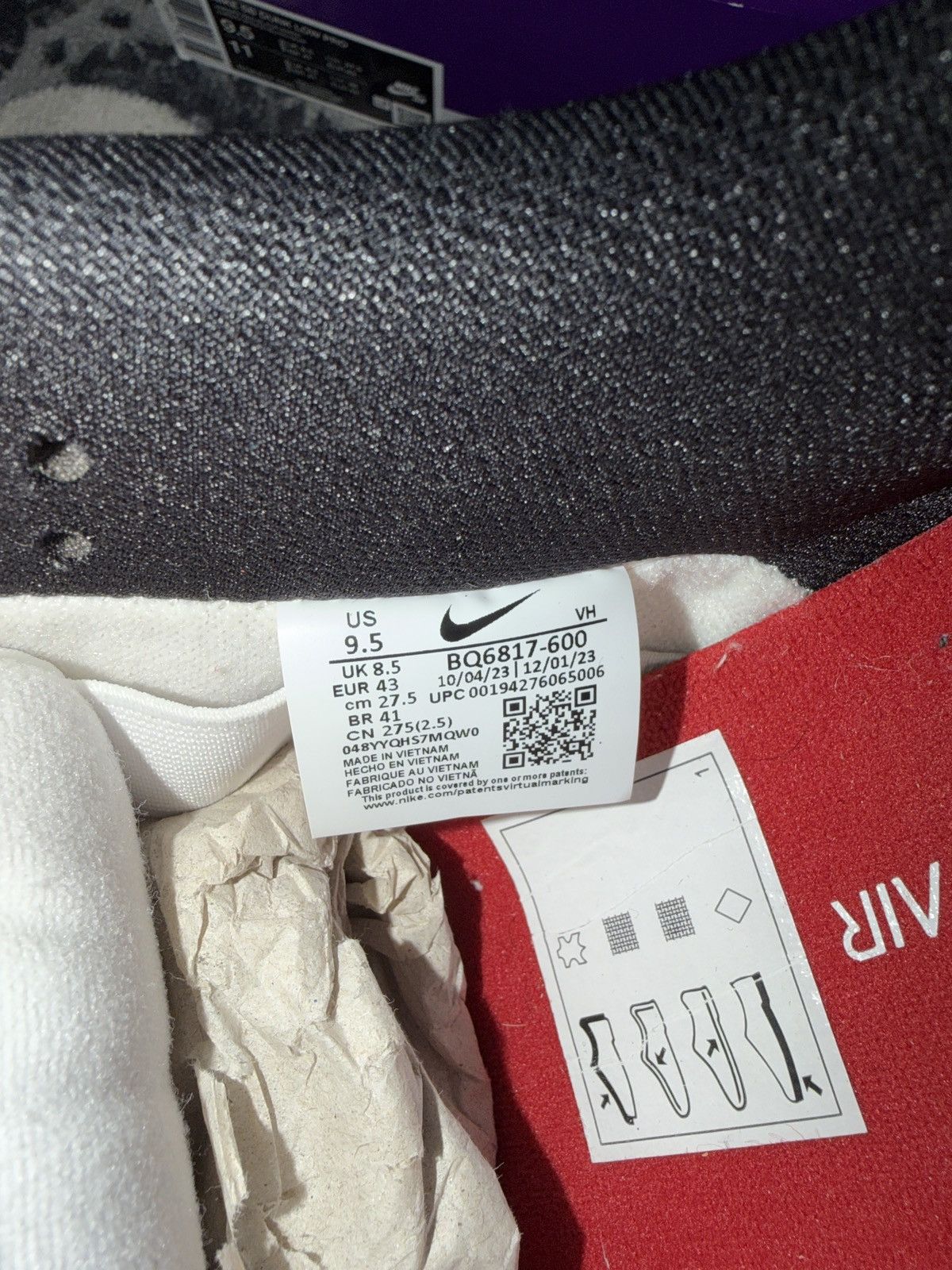 Nike SB NIKE DUNK LOW SB "CHICAGO" Size US 9.5 / EU 42-43 - 8 Thumbnail