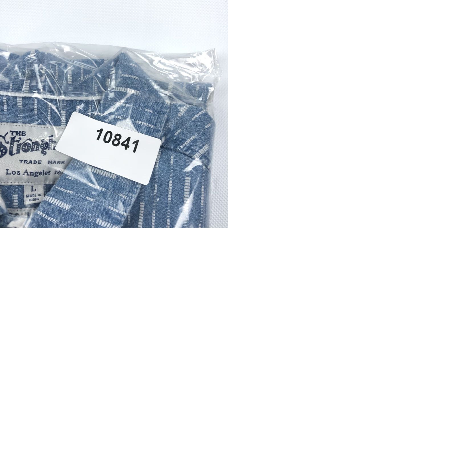 Vintage The Stronghold Button-Up Shirt Men Blue White Pattern Short Sleeve Collared Casual L Regular Chest 45 in Size US L / EU 52-54 / 3 - 9 Thumbnail