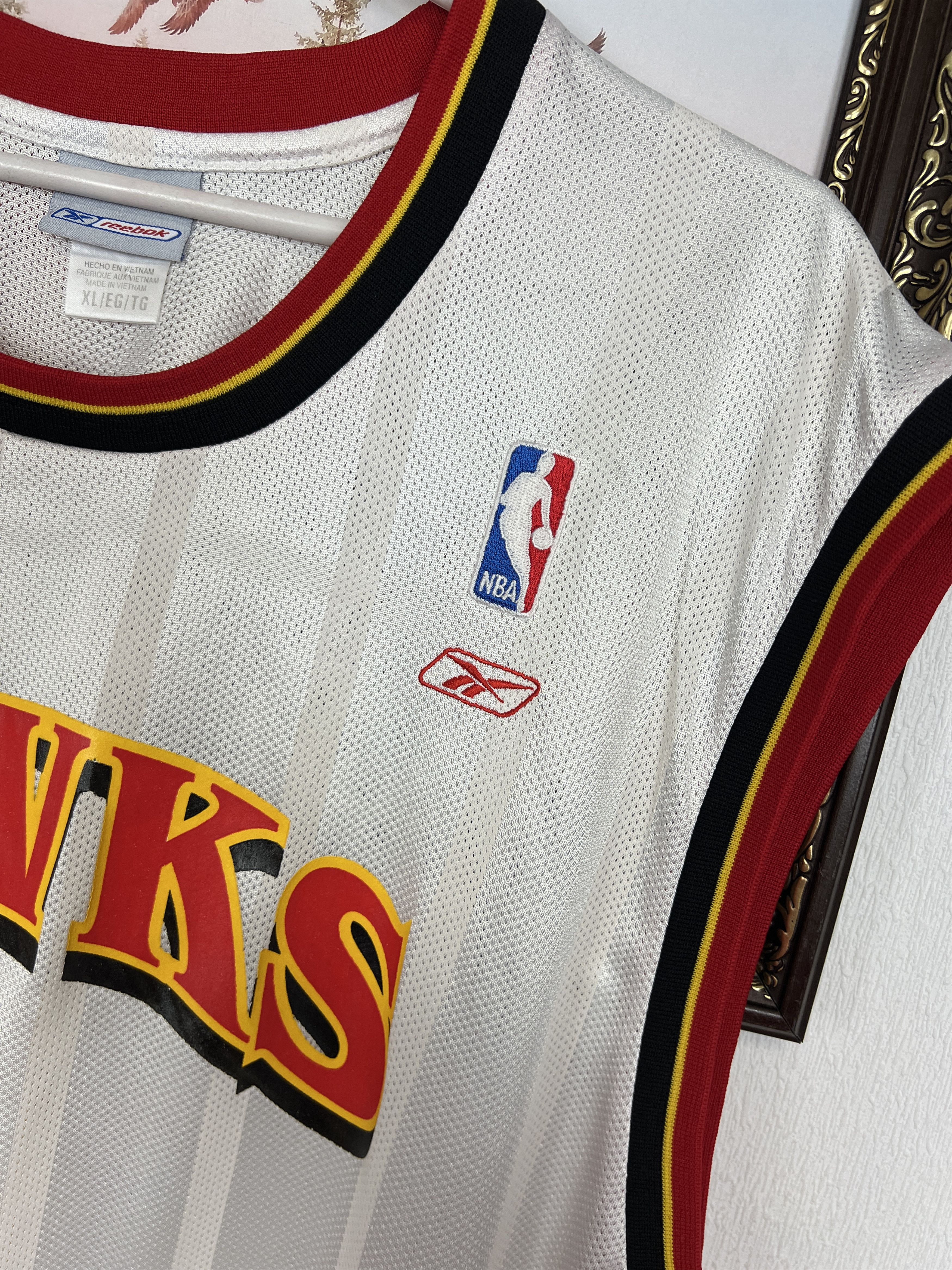 Reebok Vintage Childress Atlanta Hawks NBA Basketball Jersey Tee Size US XL / EU 56 / 4 - 4 Thumbnail