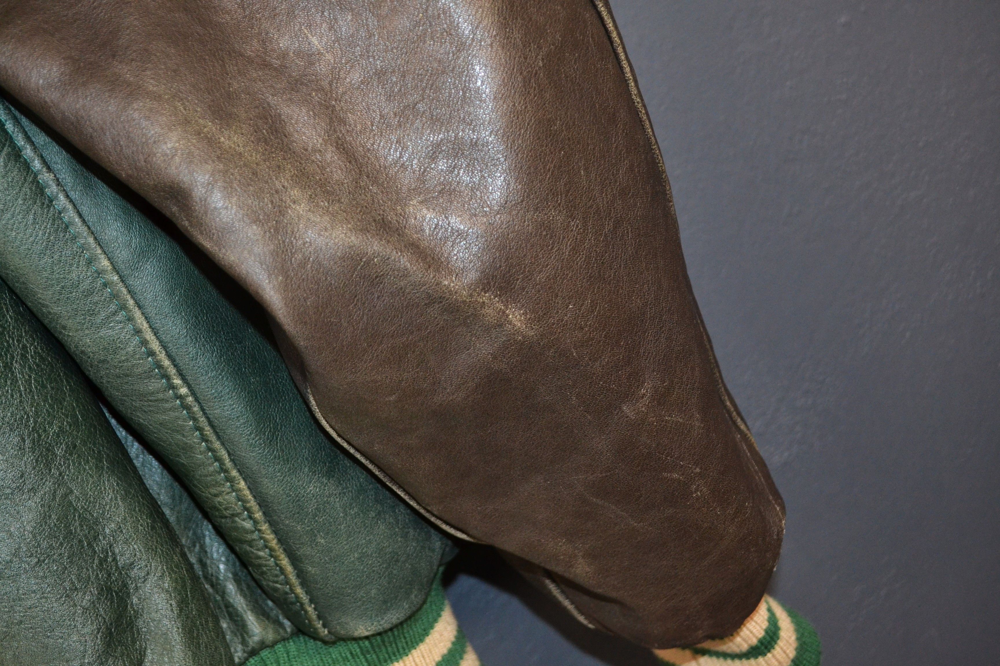 Roots Roots Vintage 90s Green Ford Build Tough Leather Varsity XXL Size US XXL / EU 58 / 5 - 15 Thumbnail