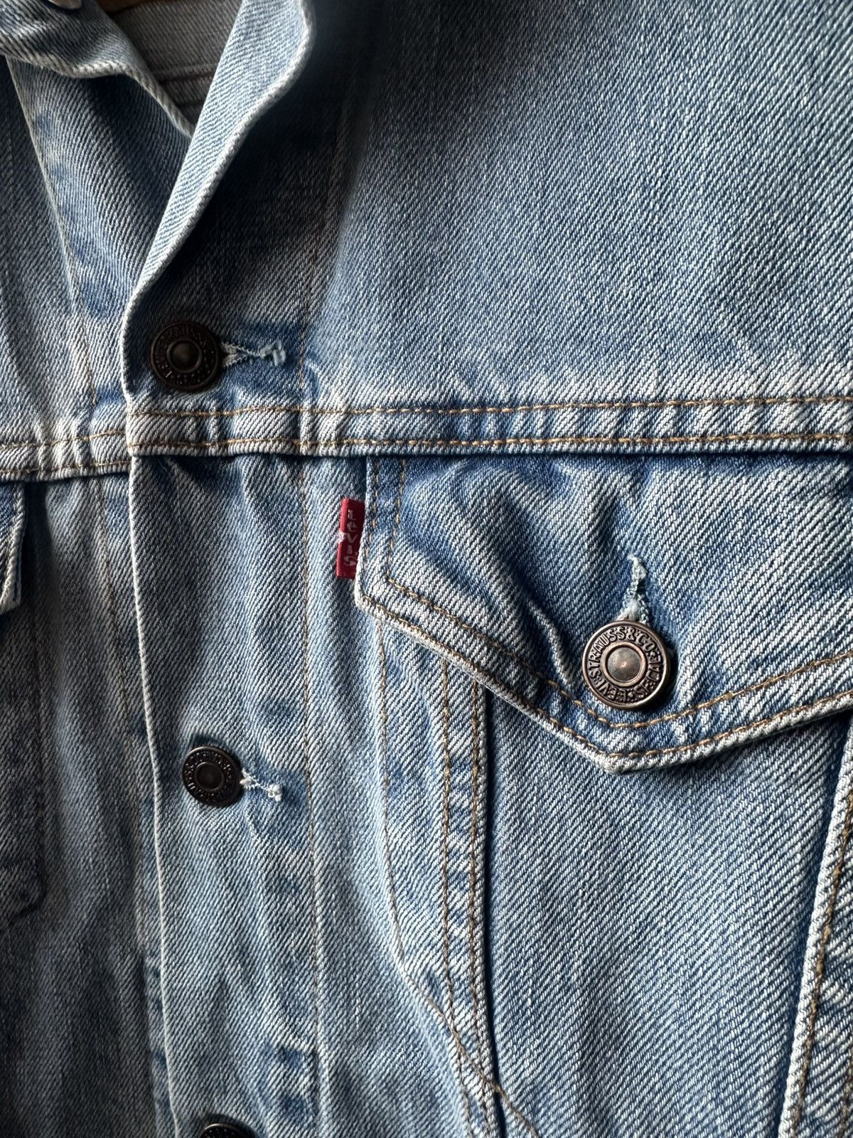 Levi's Levi’s Light Blue Denim Trucker Jacket Size M Size US M / EU 48-50 / 2 - 4 Thumbnail