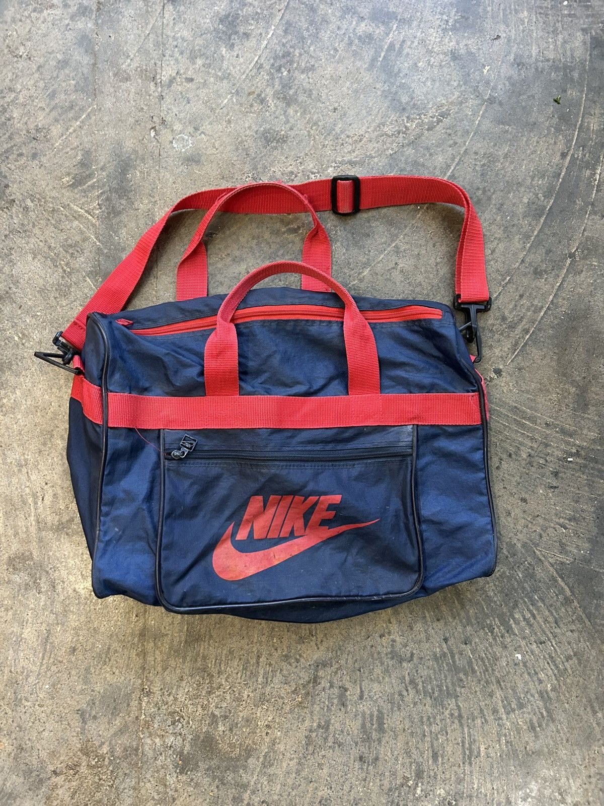 Nike Vintage Nike Duffle Bag – 90s Red/Blue Size ONE SIZE - 1 Thumbnail