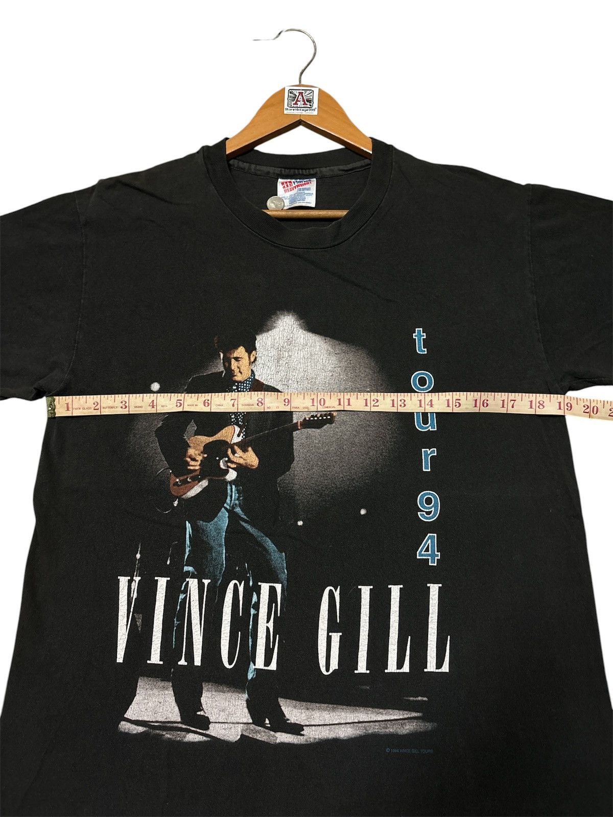 Band Tees ‼️RARE‼️VINTAGE 1994 VINCE GILL TOUR TSHIRT TEE💥 Size US M / EU 48-50 / 2 - 7 Thumbnail