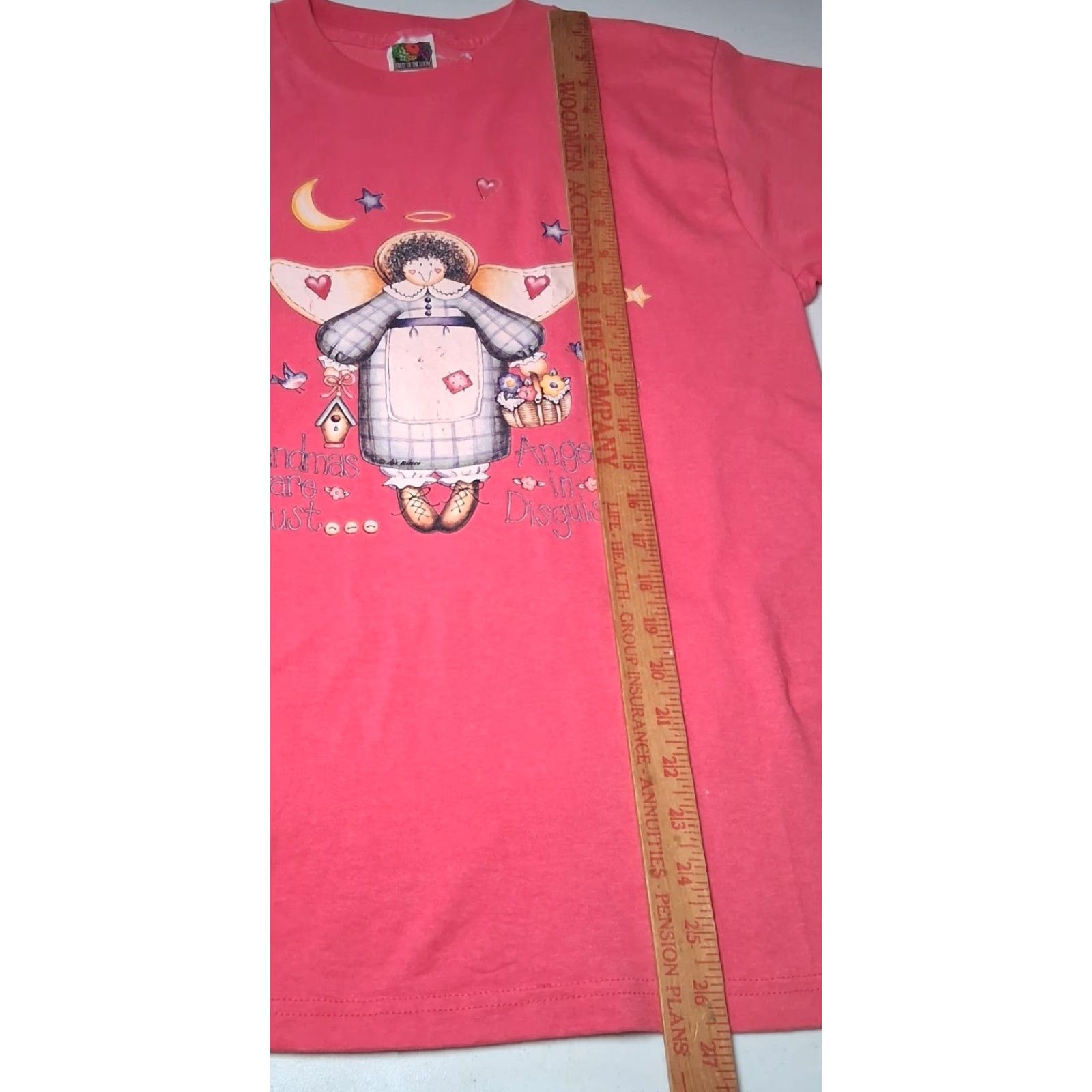 Fruit Of The Loom VINTAGE Fruit of the Loom BEST Grandma Shirt M Pink Angel Crew Neck Short Sleeve Graphic T-shirt Women? (Note: output must be only rearranged title) Size US M / EU 48-50 / 2 - 5 Thumbnail