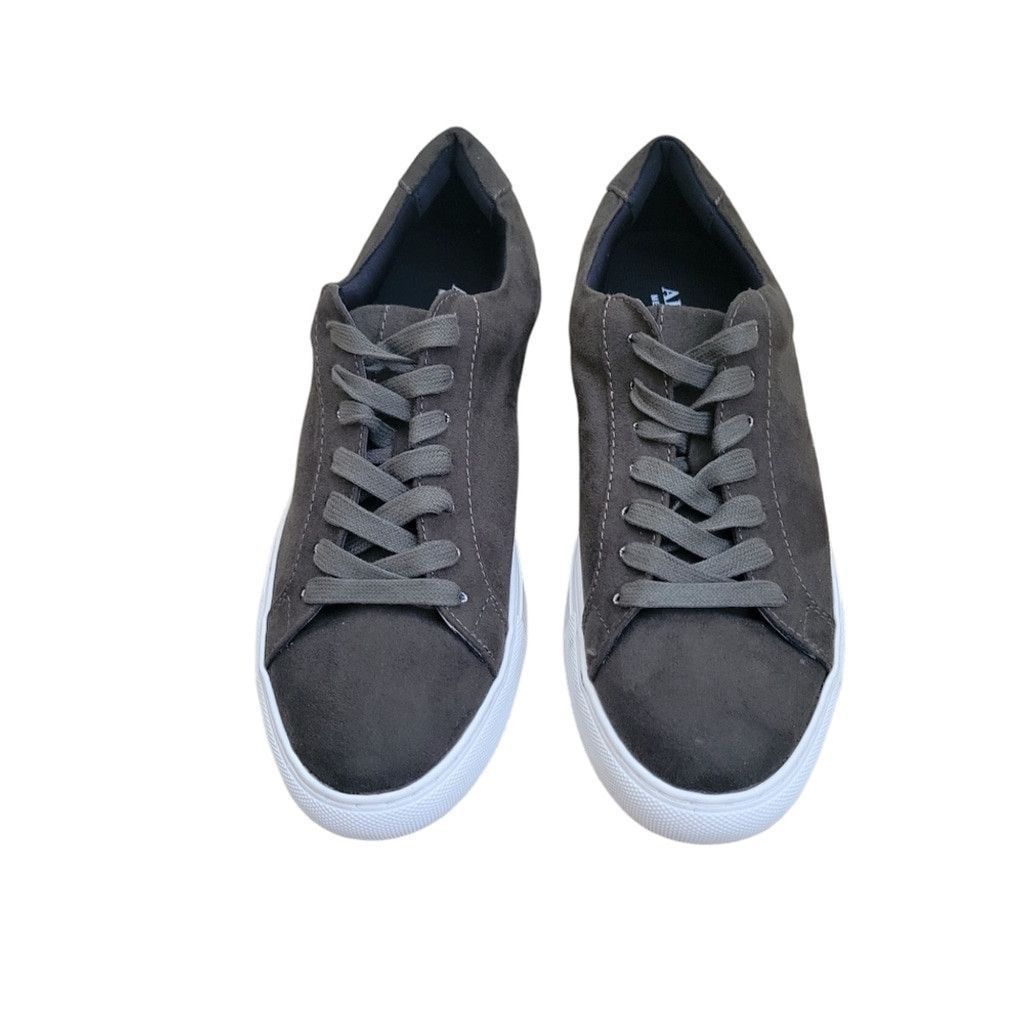 Alfani Alfani Grayson Sneakers Men's. Size 7M. New With Tags $59 Size US 7 / EU 40 - 6 Thumbnail