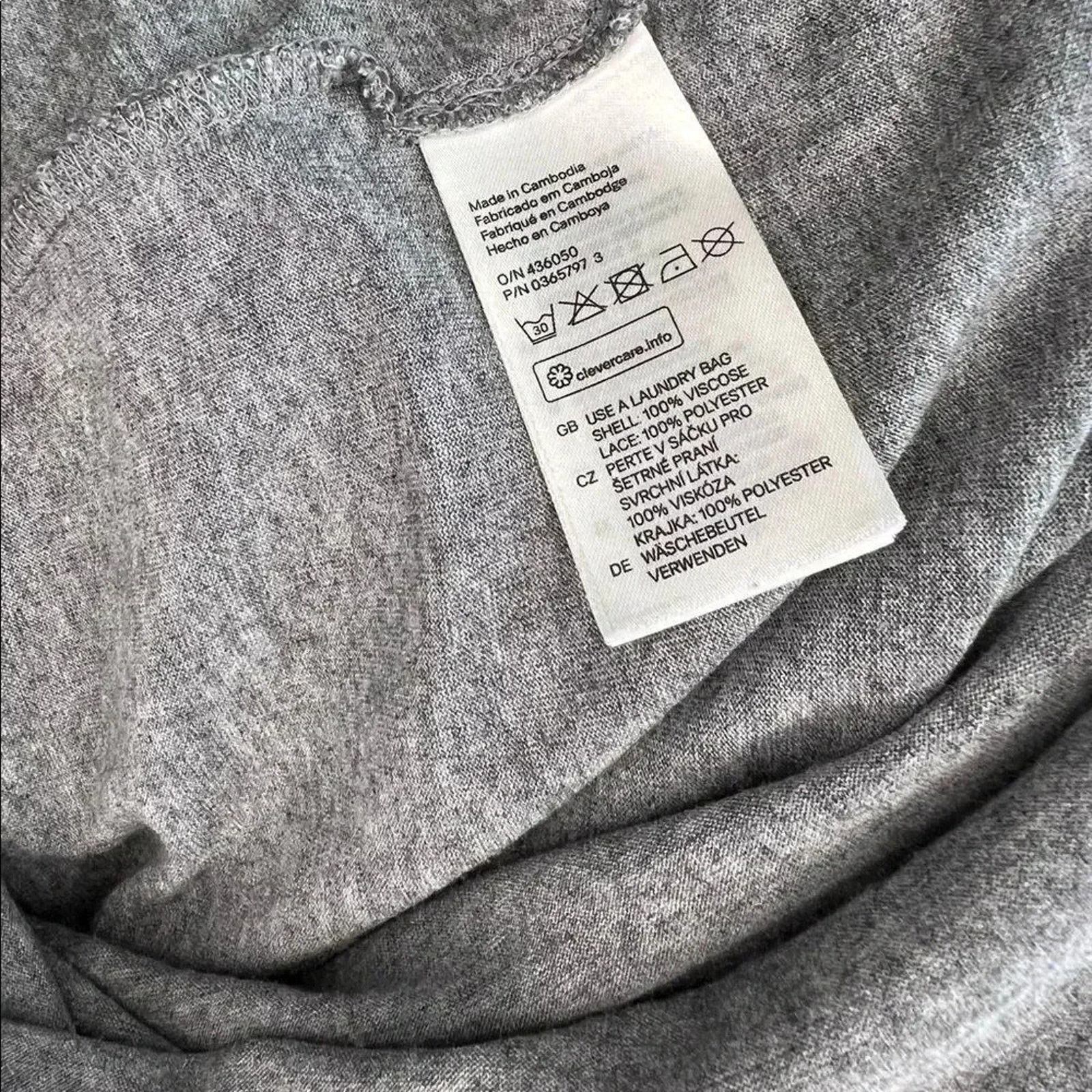 H&M H&M gray tank top with crochet panel Size Small Size S / US 4 / IT 40 - 5 Thumbnail