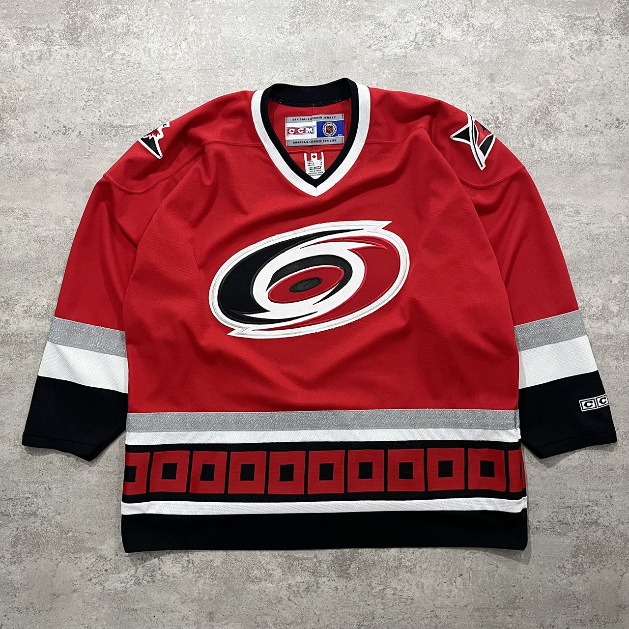 image of VTG 90's Nhl Carolina Hurricanes Ccm Hockey Jersey Red Size Xl, Men's