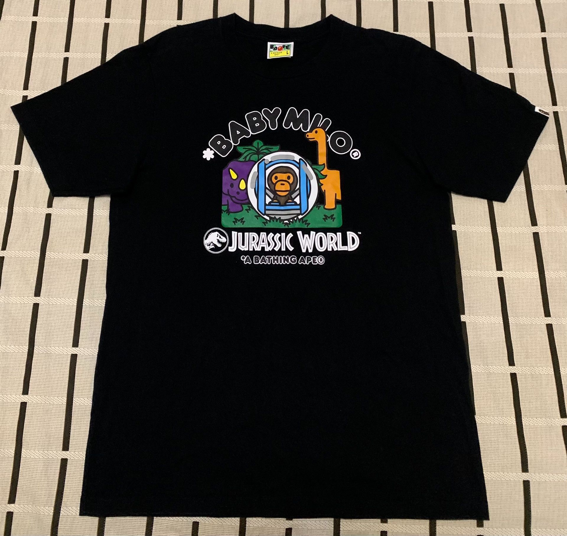 Bape Bape T-Shirt L Men Size US L / EU 52-54 / 3 - 1 Thumbnail