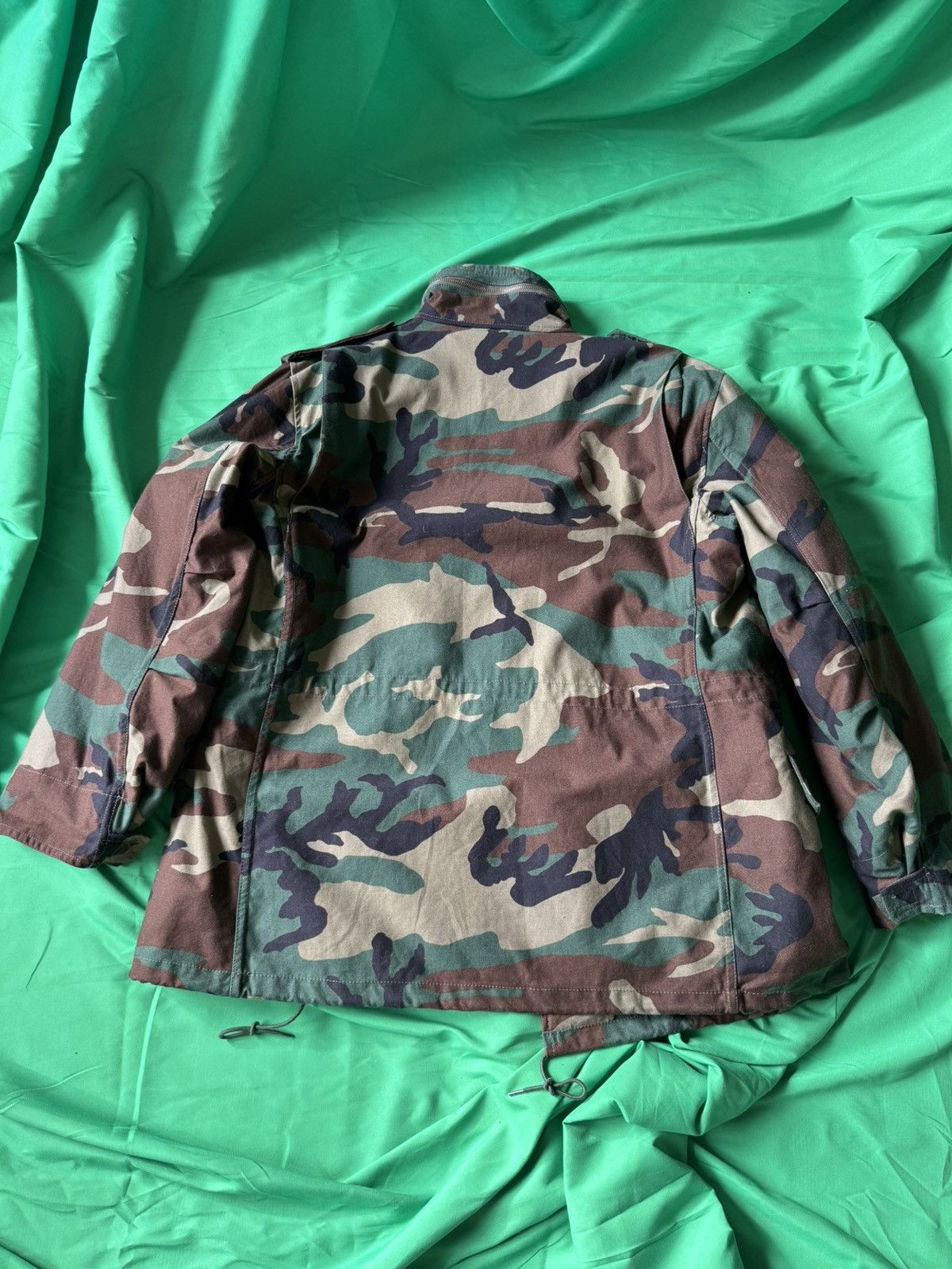 Vintage Heavy Army Field Jacket woodland camo Size US M / EU 48-50 / 2 - 2 Thumbnail