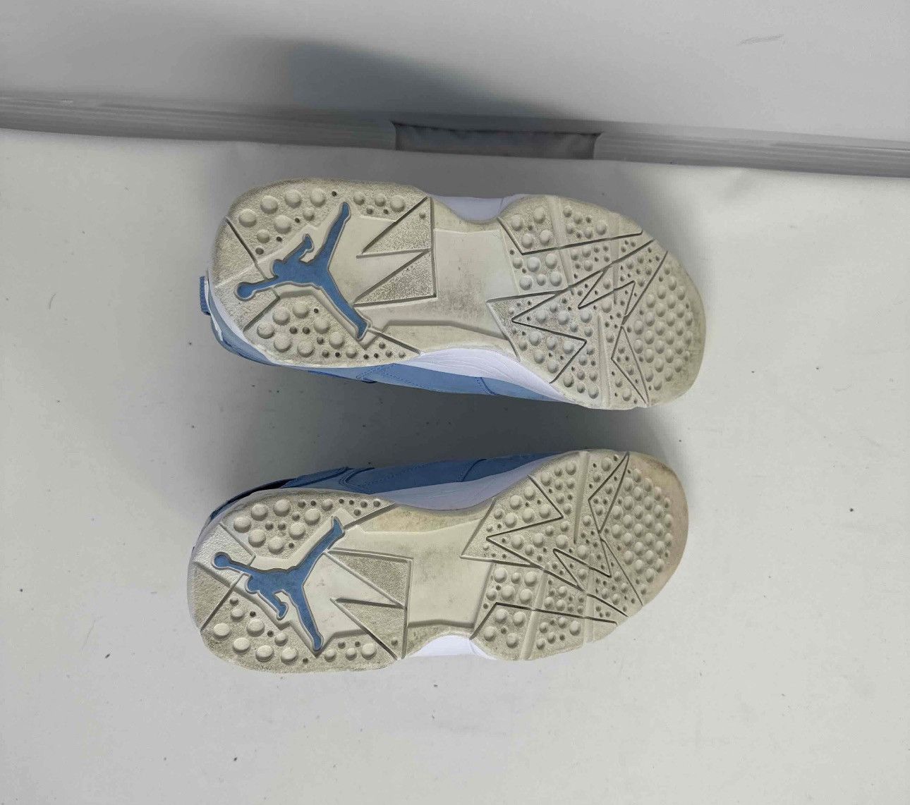 Jordan Brand × Nike Men’s Nike Air Jordan 7 Retro ‘Pantone’ Size US 11 / EU 44 - 5 Thumbnail