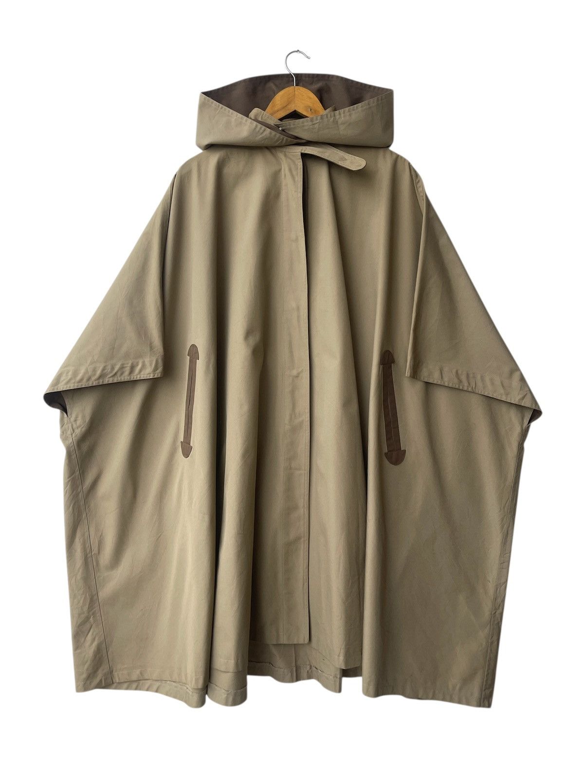 Thierry Mugler VINTAGE THIERRY MUGLER Paris Hooded Cape Coat Poncho Jacket Size US XL / EU 56 / 4 - 1 Thumbnail