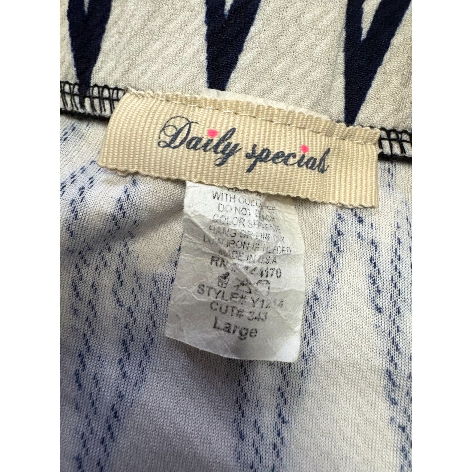 Vintage Daily Special Skirt Womens L Blue White Zig Zag Pattern Stretch All Seasons Long Pencil Elastic Waist Casual Business Party/Cocktail Travel Size 36" / US 14 / IT 50 - 4 Thumbnail