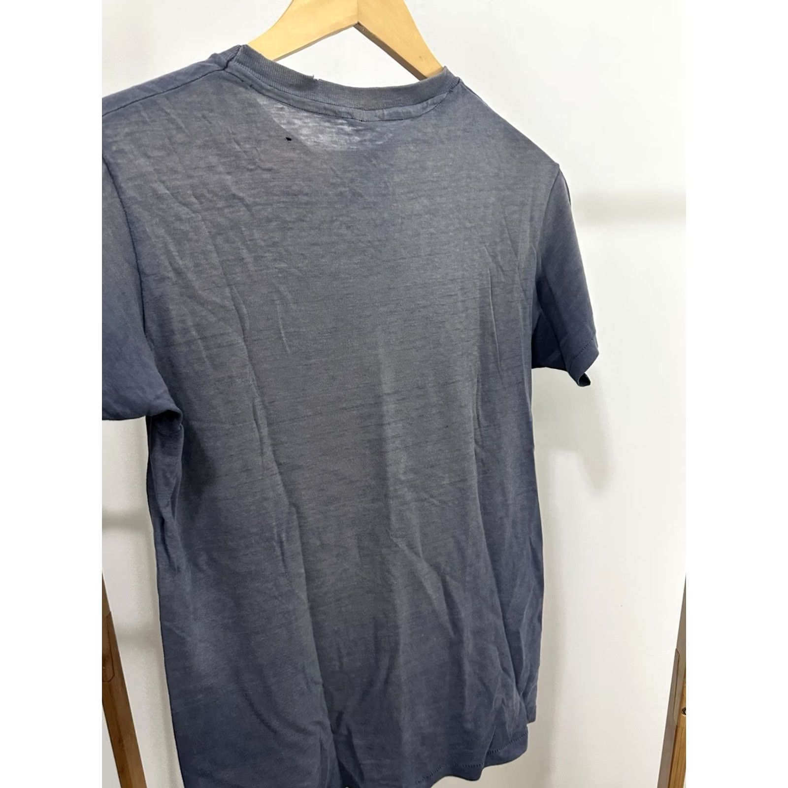 Hanes VTG 70s Rowan Mustang Band Gradient Sun Faded Worn Soft True Vintage T-Shirt M Navy Mens Shirt 70s Distressed Merch Hanes Size US M / EU 48-50 / 2 - 6 Thumbnail