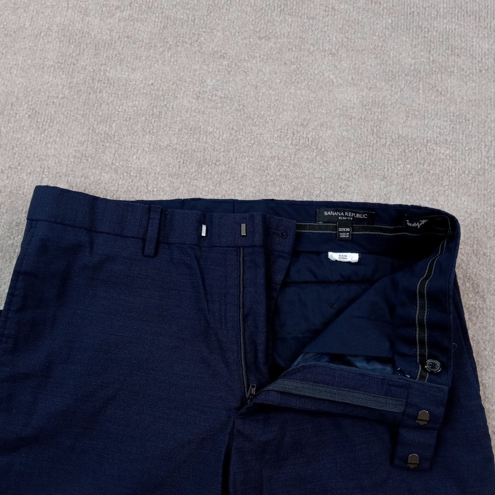 Banana Republic Banana Republic Blue Slim Fit Chino Pants Men 32x28 Straight Leg Size US 33 - 6 Thumbnail
