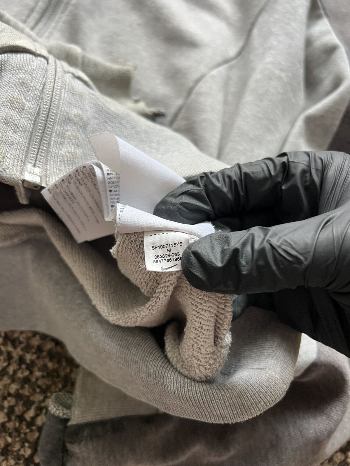 Nike Nike Zip Hoodie Basic Vintage Y2K Oversized Grey Streetwear Size US M / EU 48-50 / 2 - 14 Thumbnail
