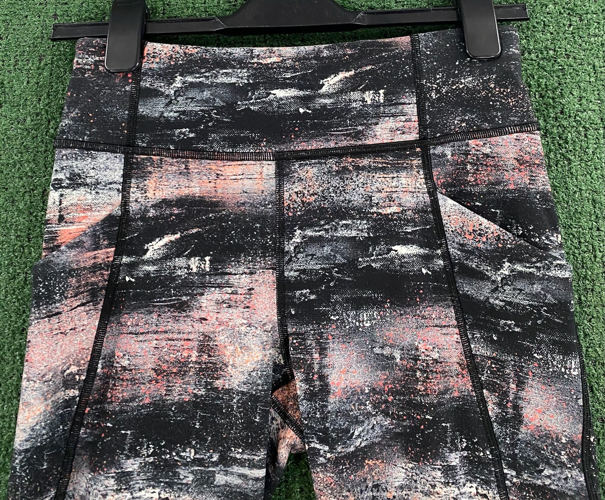 Lululemon Lululemon Time To Sweat Azurite Poppy Cropped Leggings 6 Size 28" / US 6 / IT 42 - 2 Thumbnail
