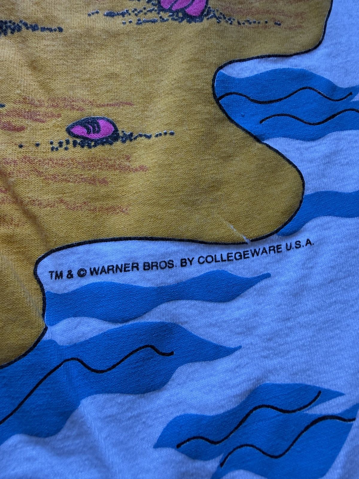 Vintage Vintage 90s Bugs Bunny Beach Looney Tunes Warner Bros Tee Size US XXL / EU 58 / 5 - 3 Thumbnail