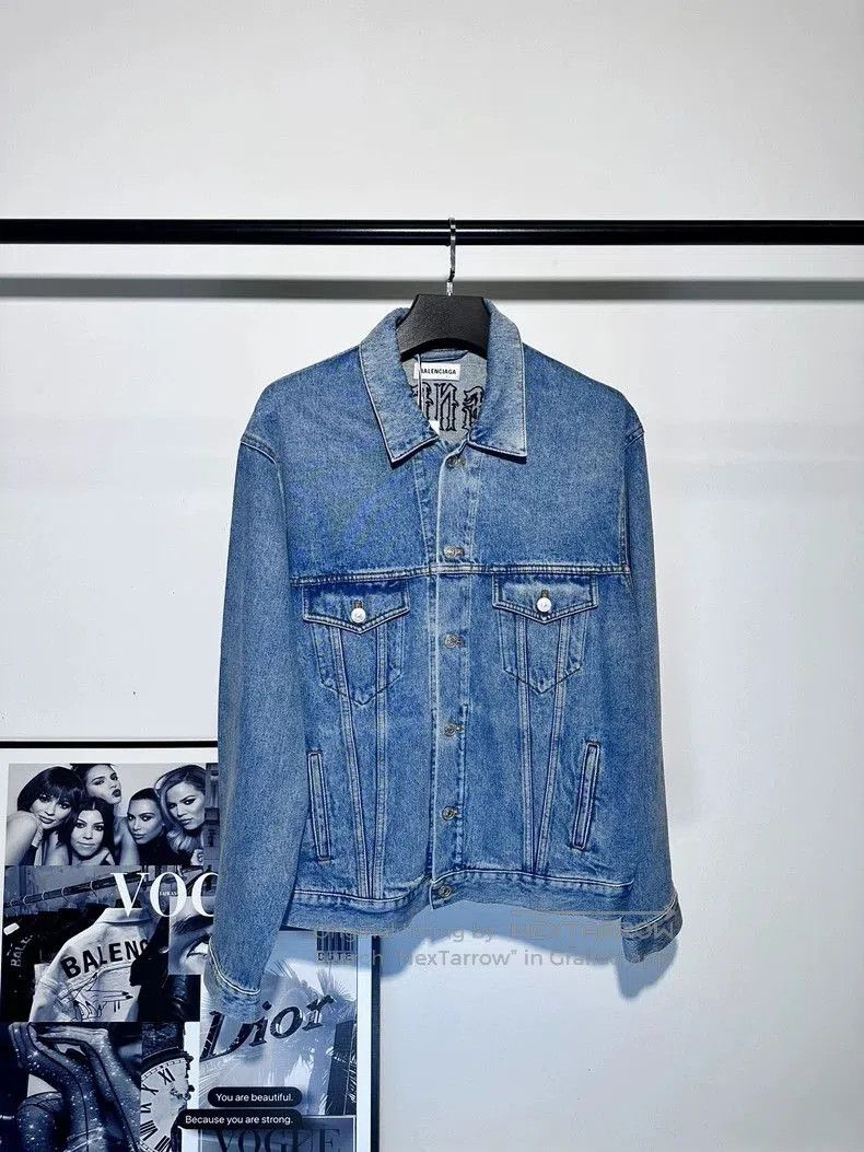Balenciaga Balenciaga Back Sanskrit Denim Jacket. Size US XS / EU 42 / 0 - 1 Thumbnail